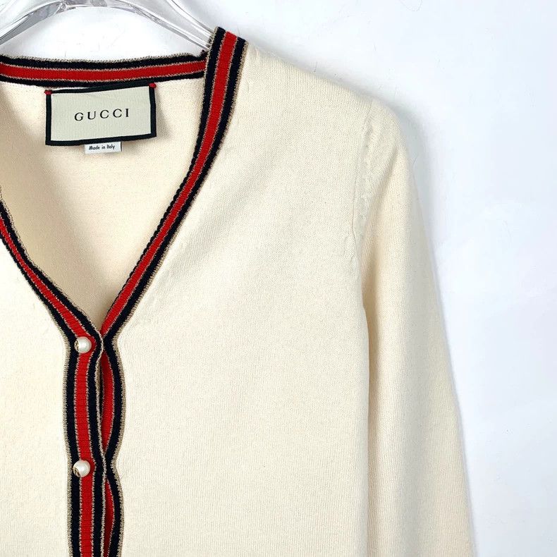 Gucci Gucci Color-blocked V-neck pearl button wool knitted cardig Size US XS / EU 42 / 0 - 3 Thumbnail