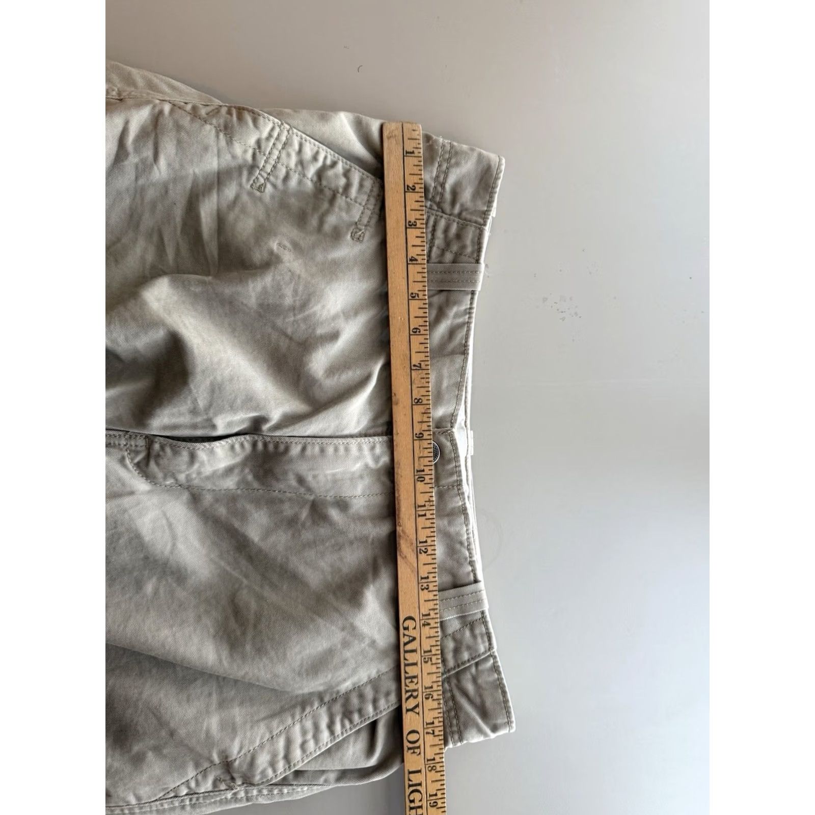 Levi's VTG Levi's Cargo Pants Mens 32x32 Tan Khaki Loose Straight Workwear Utility Pants Size US 32 / EU 48 - 7 Thumbnail