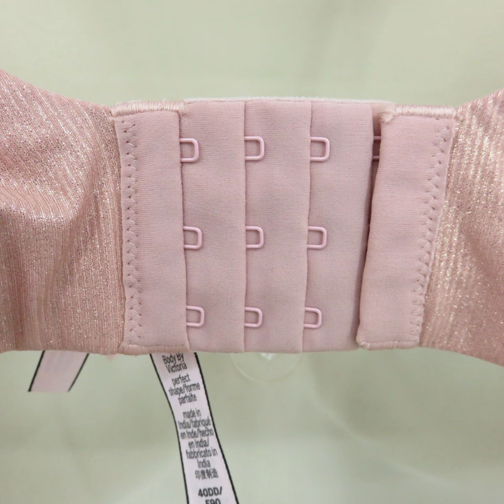 Victoria's Secret Viktorias Secret Body by Victoria Perfect Shape Bra Pink Shimmer 40DD Underwire T-Shirt Bra Womens DD Plus Size Size ONE SIZE - 7 Thumbnail