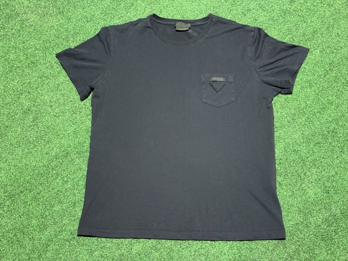 Prada Prada Triangle Logo Pocket Tee Size US L / EU 52-54 / 3 - 1 Thumbnail