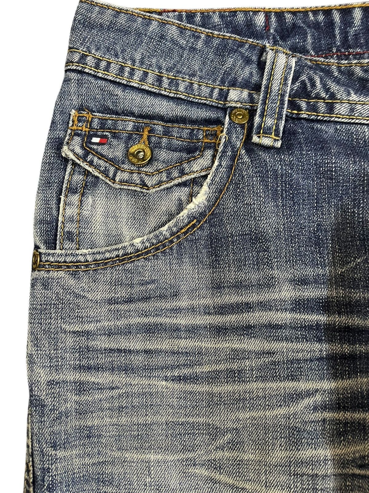 Beauty Beast × KMRii × Tommy Hilfiger Vintage Tommy Hilfiger Baggy Denim Size US 34 / EU 50 - 5 Thumbnail
