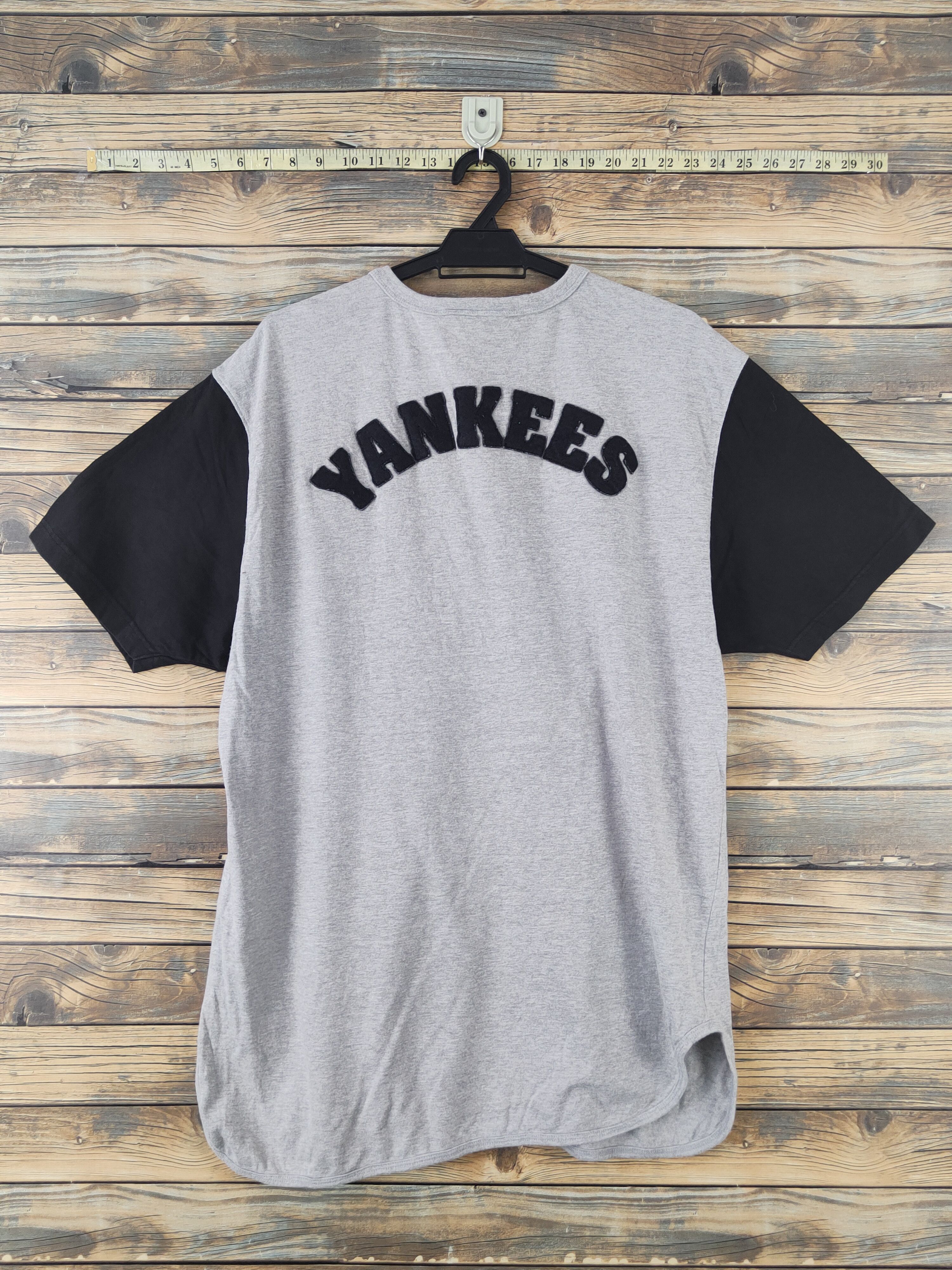 Vintage DL Cooperstown collection Gray NY Short Sleeve T-shirt #2052 Size US XL / EU 56 / 4 - 8 Thumbnail