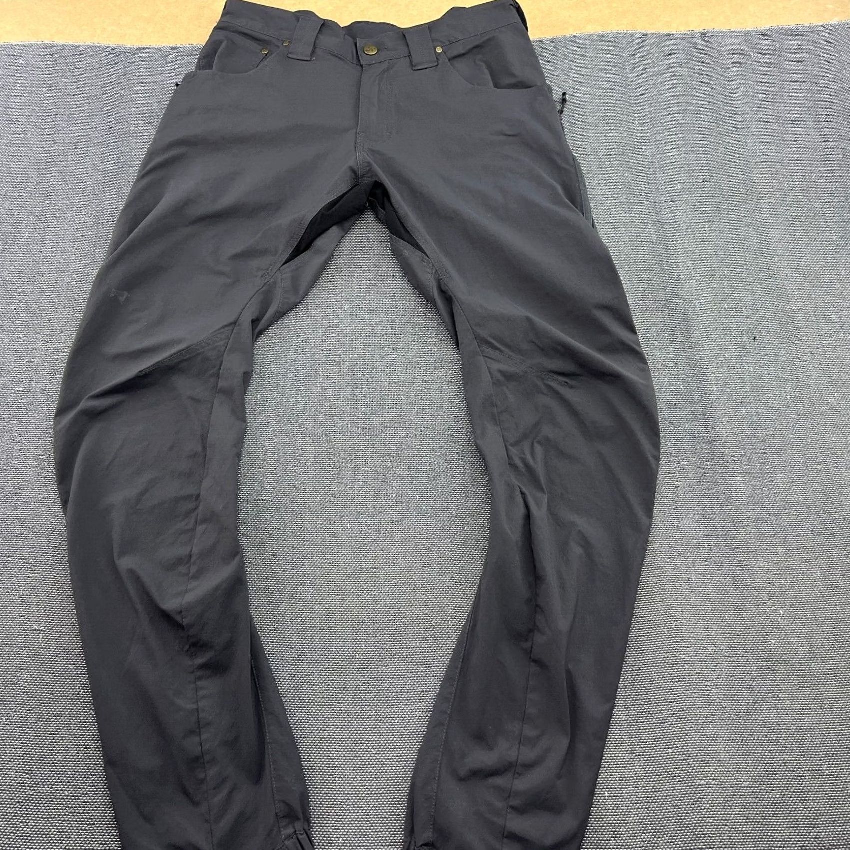 Vintage Revolution Race Twisted Pants Mens Size 48 Black Outdoor Hiking Trekking Track Pants Mens Size US 32 / EU 48 - 2 Thumbnail