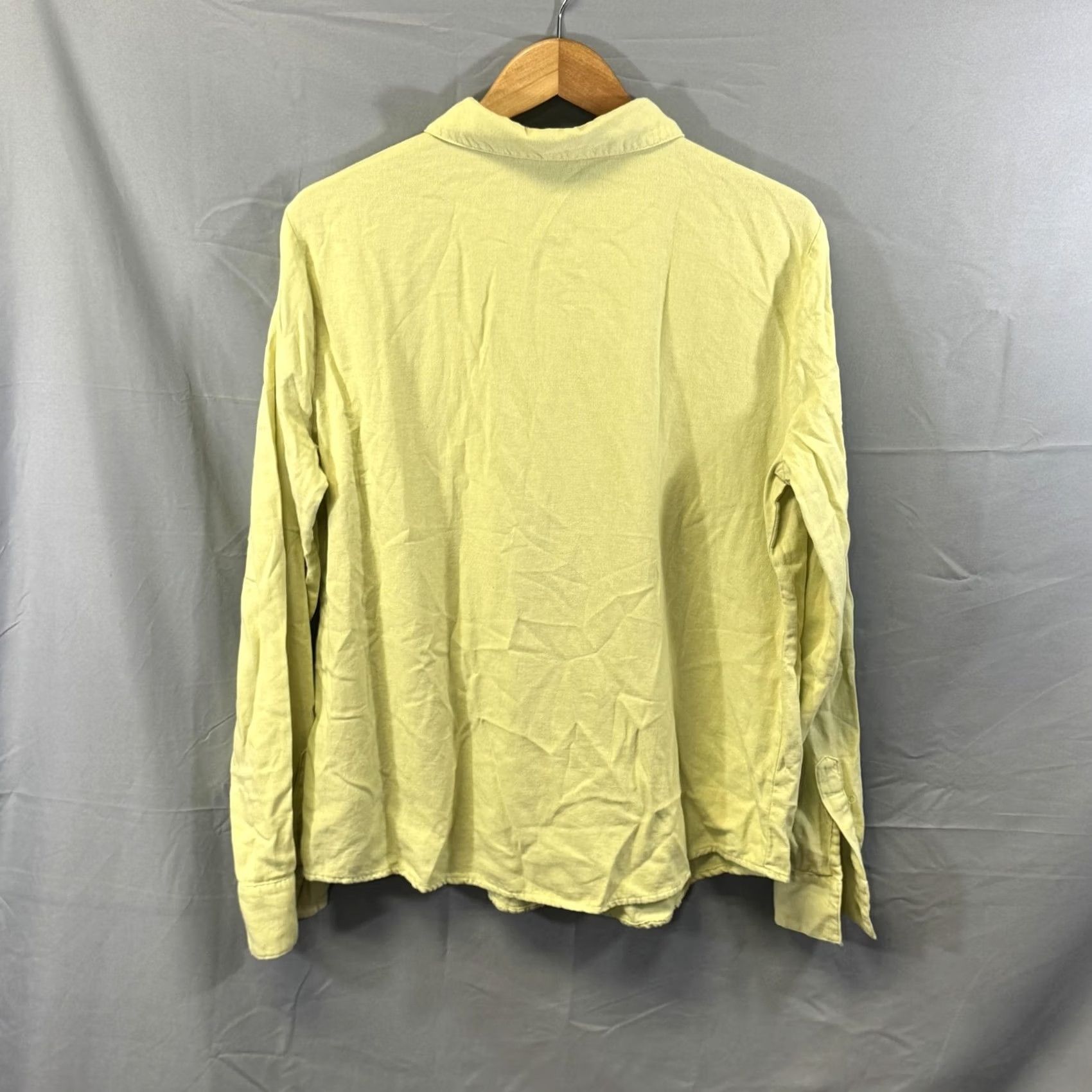 Vintage CP Shades Shirt Womens Large Light Green Button Front Long Sleeve Made in USA Size L / US 10 / IT 46 - 2 Thumbnail