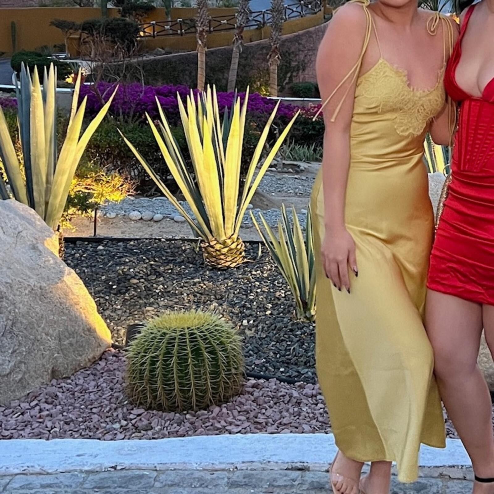Asos Aria Cove / Satin Lace Trim Midi Dress / Yellow Size XS / US 0-2 / IT 36-38 - 5 Thumbnail
