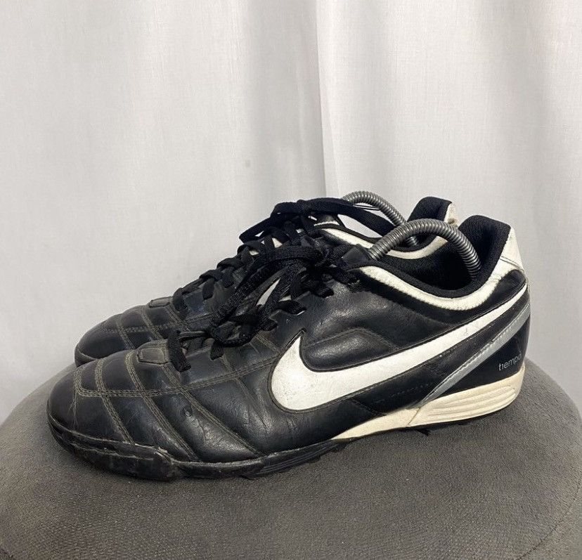 Nike Nike Tiempo Size US 10 / EU 43 - 1 Thumbnail