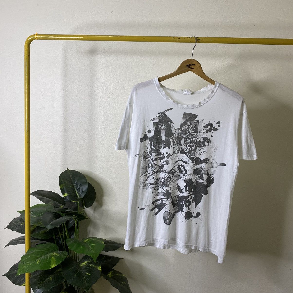 Vintage Vintage 1990s Anime Neon Genesis Evangelion Akira T Shirt Size US M / EU 48-50 / 2 - 1 Thumbnail