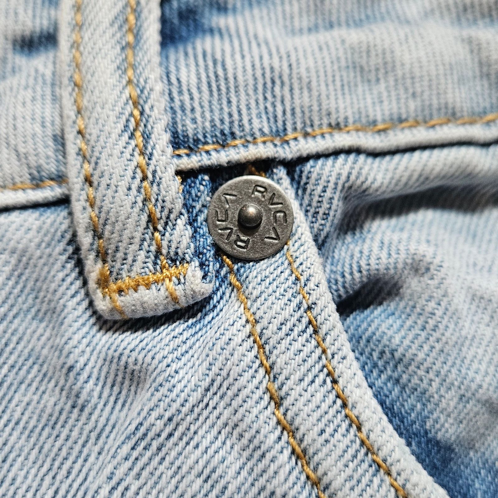RVCA RVCA Coco Denim Jeans Light Wash Relaxed Fit Ripped Jeans 28 Size 28" / US 6 / IT 42 - 13 Thumbnail