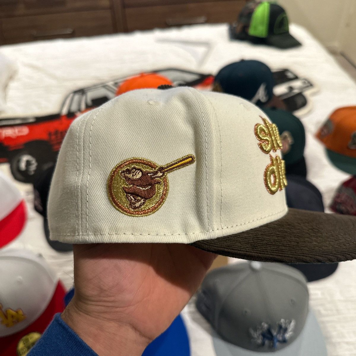 New Era San Diego Padres 7 1/8 “ slam diego “ Size ONE SIZE - 2 Thumbnail