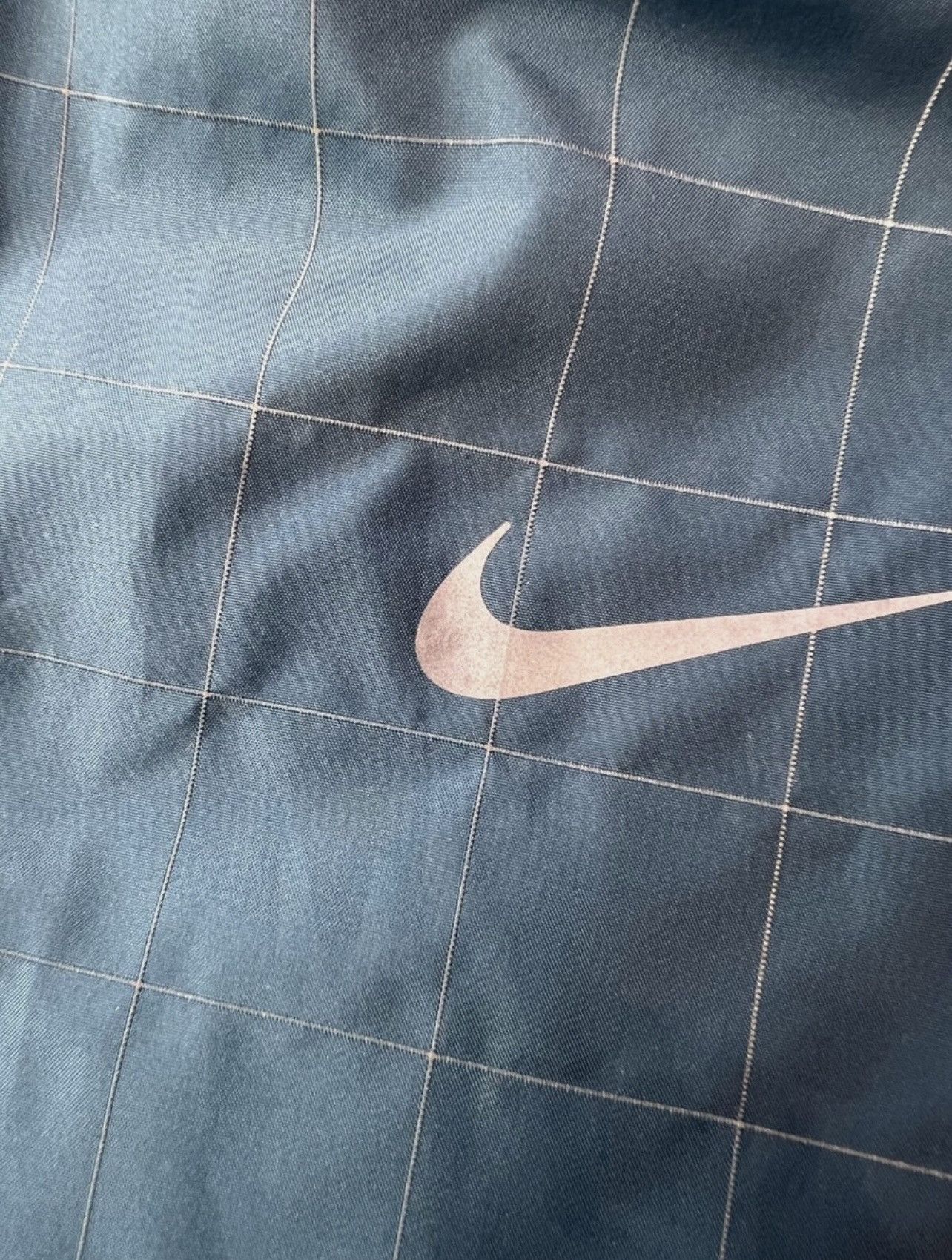 Nike Nike Flicker Flash 3M Windbreaker Jacket L Reflective Size US L / EU 52-54 / 3 - 19 Thumbnail