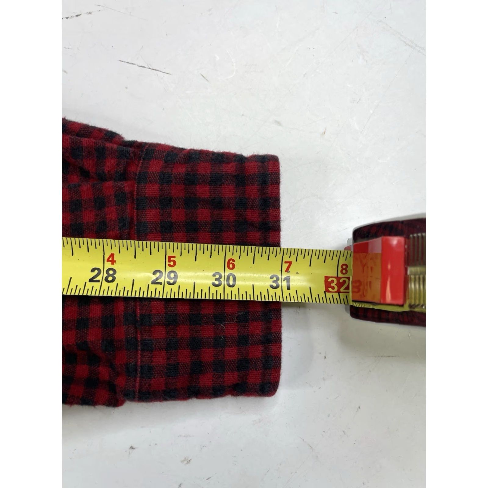 Vintage VINTAGE LL Bean Chamois Flannel Shirt XL Red Black Check Lumberjack Rugged Workwear Size US XL / EU 56 / 4 - 4 Thumbnail