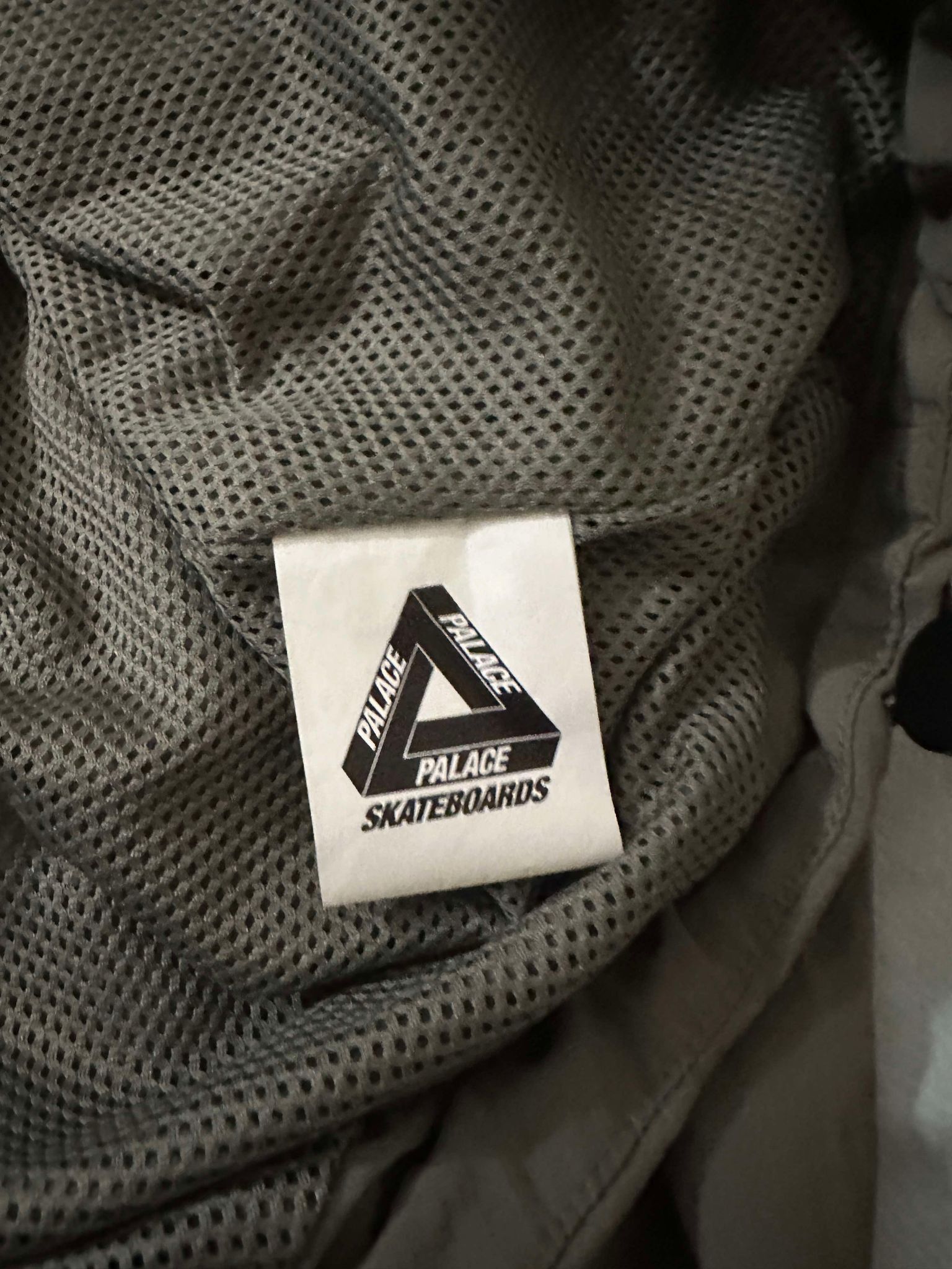 Palace PALCE G-LOW SHELL TOP OLIVE GITD Size US M / EU 48-50 / 2 - 5 Thumbnail