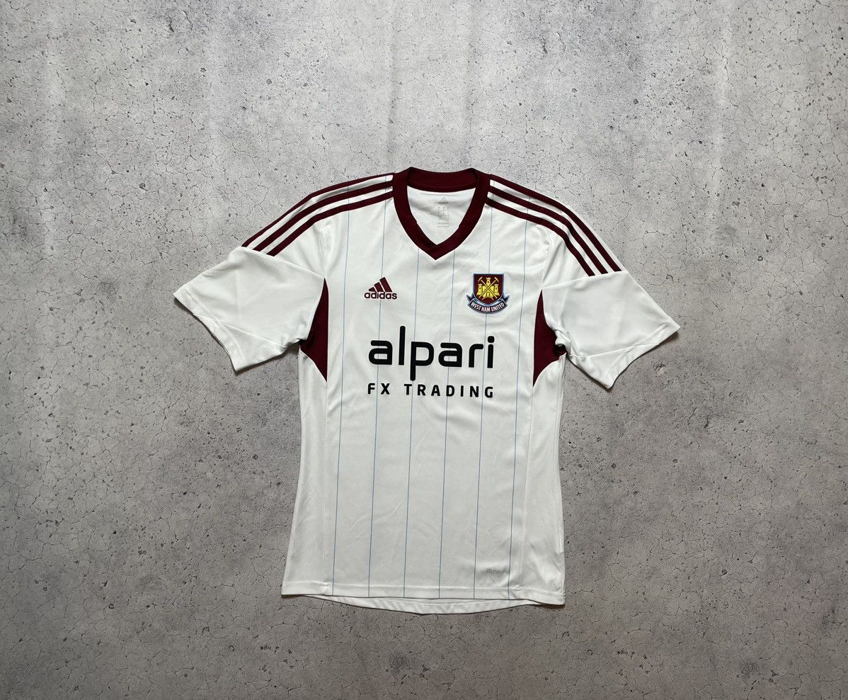 Adidas Vintage Adidas West Ham United Football Jersey Y2K Size US S / EU 44-46 / 1 - 1 Thumbnail
