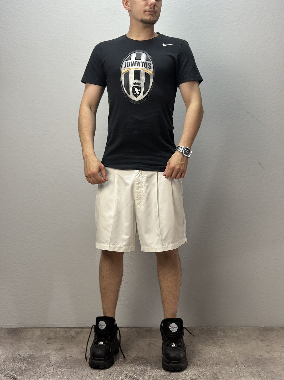Nike Vintage Jersey Juventus nike black Ronaldo Soccer T-shirt Size US S / EU 44-46 / 1 - 3 Thumbnail