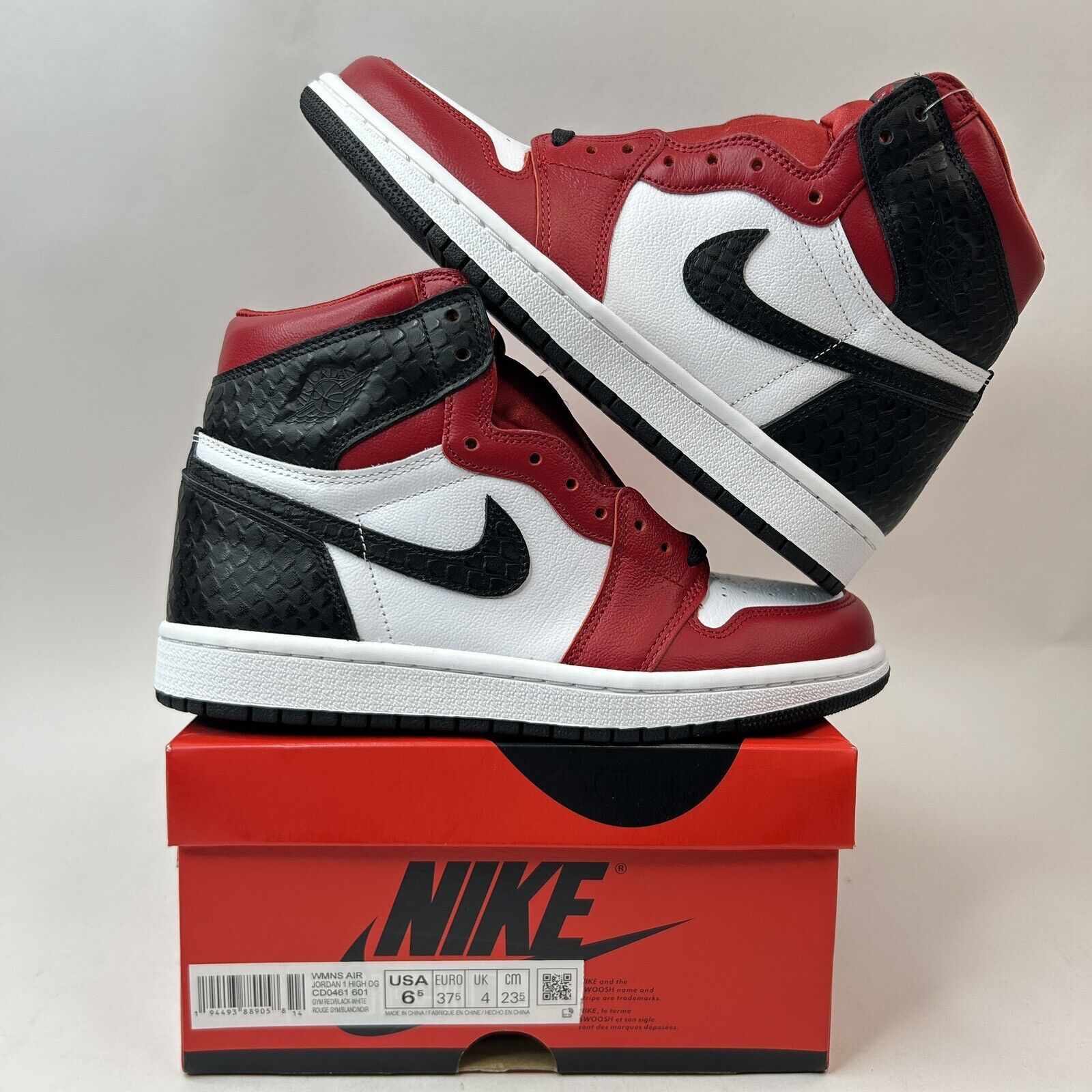 Nike Air Jordan Retro High OG “Satin Snake Chicago” 2023