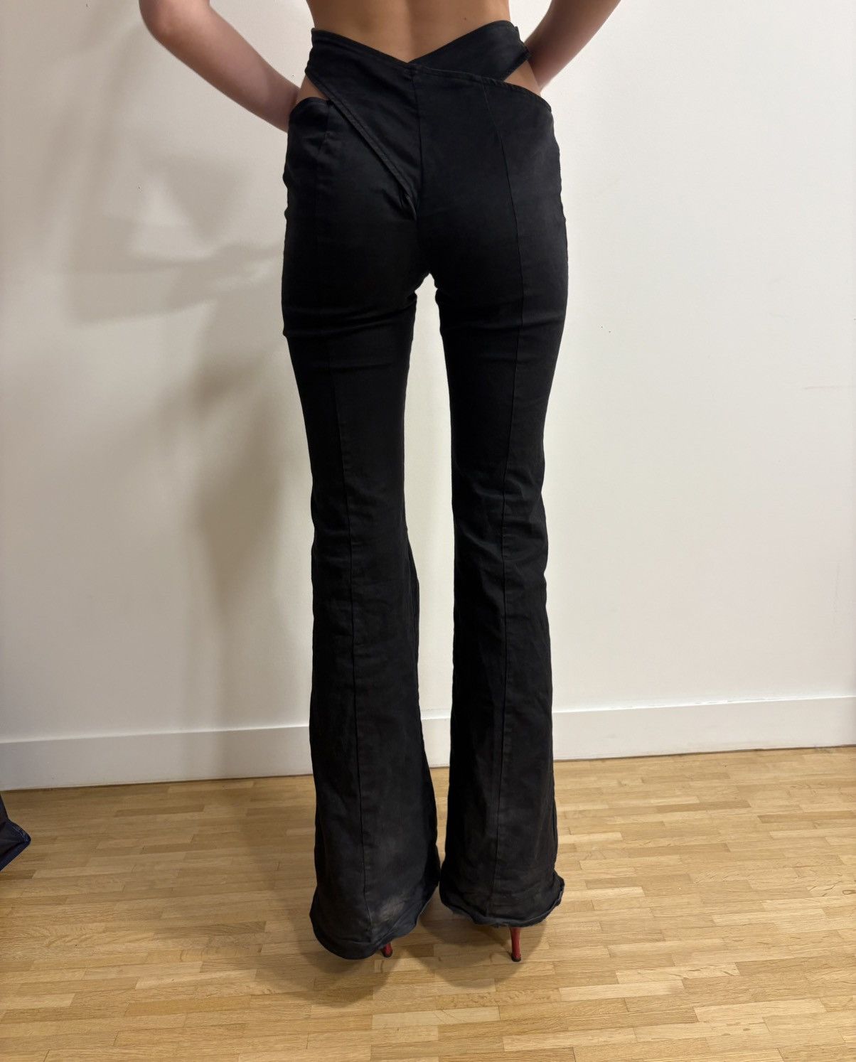 Other Di Petsa cross waist Black Jeans Size 26" / US 2 / IT 38 - 2 Thumbnail