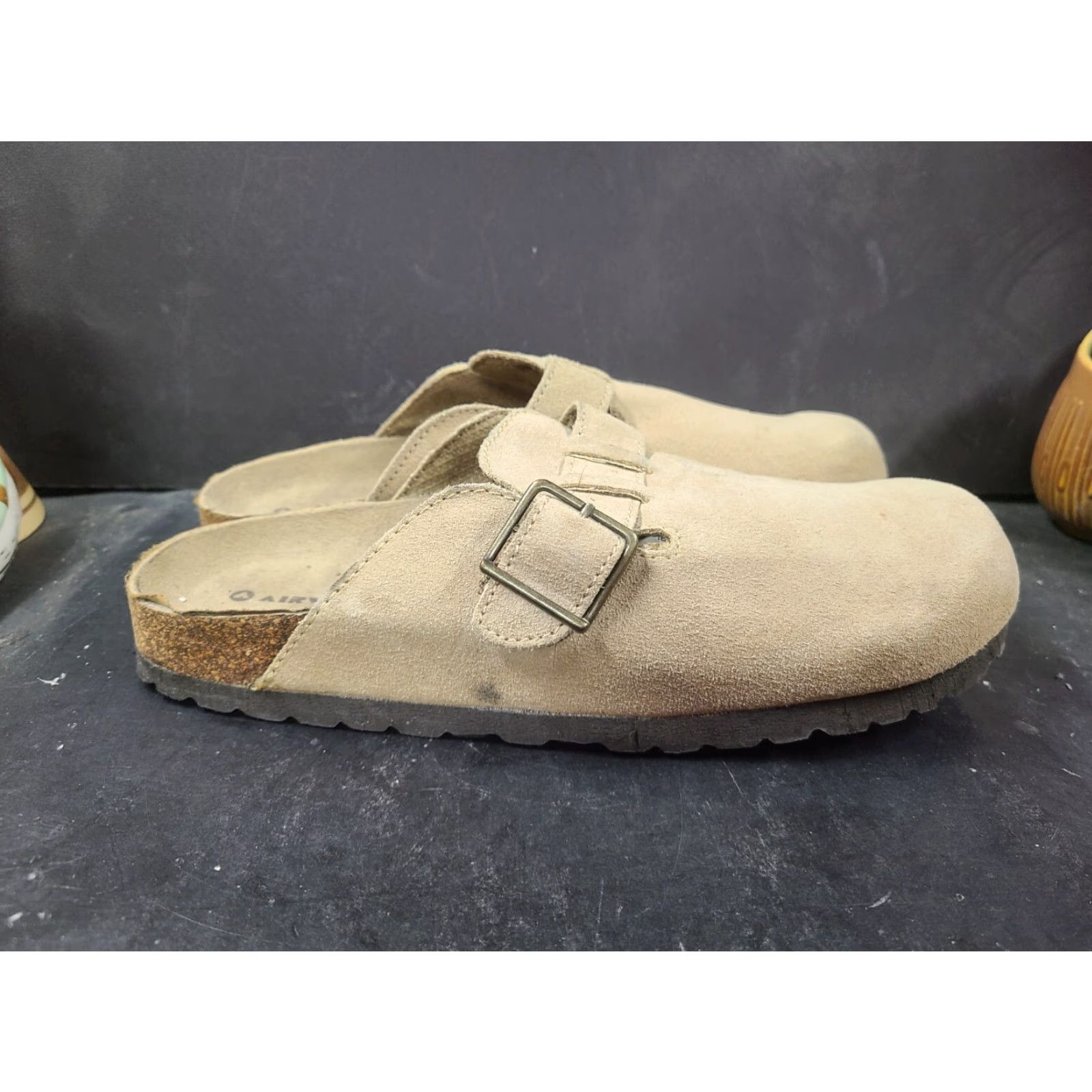 Airwalk Airwalk Sandals Womens 9 Clogs Mules Slip-On Flats Brown Faux Suede Buckle Size US 9 / IT 39 - 7 Thumbnail