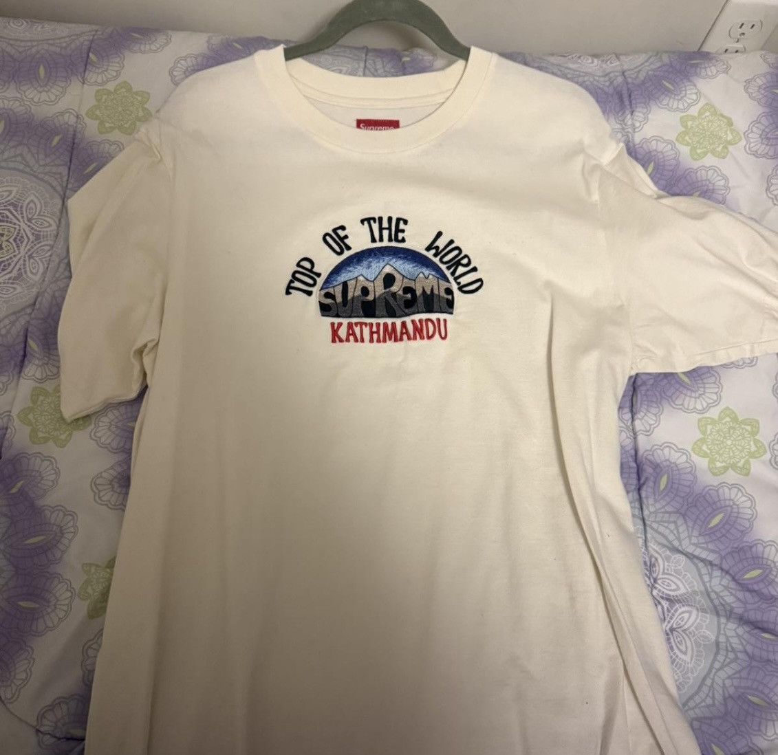 Supreme Top of The World Supreme T Shirt Size Large White Size US L / EU 52-54 / 3 - 1 Thumbnail