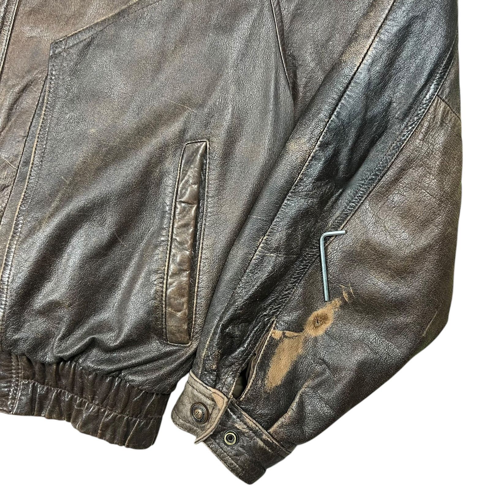 Vintage × Wilsons Leather Vintage 90s Wilsons Adventure Bound faded leather jacket (L) Size US L / EU 52-54 / 3 - 3 Thumbnail