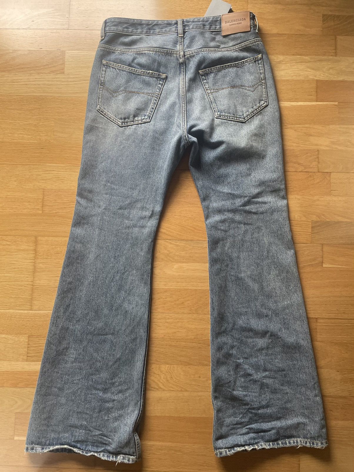 Balenciaga Balenciaga flared jeans Size US 27 - 2 Thumbnail