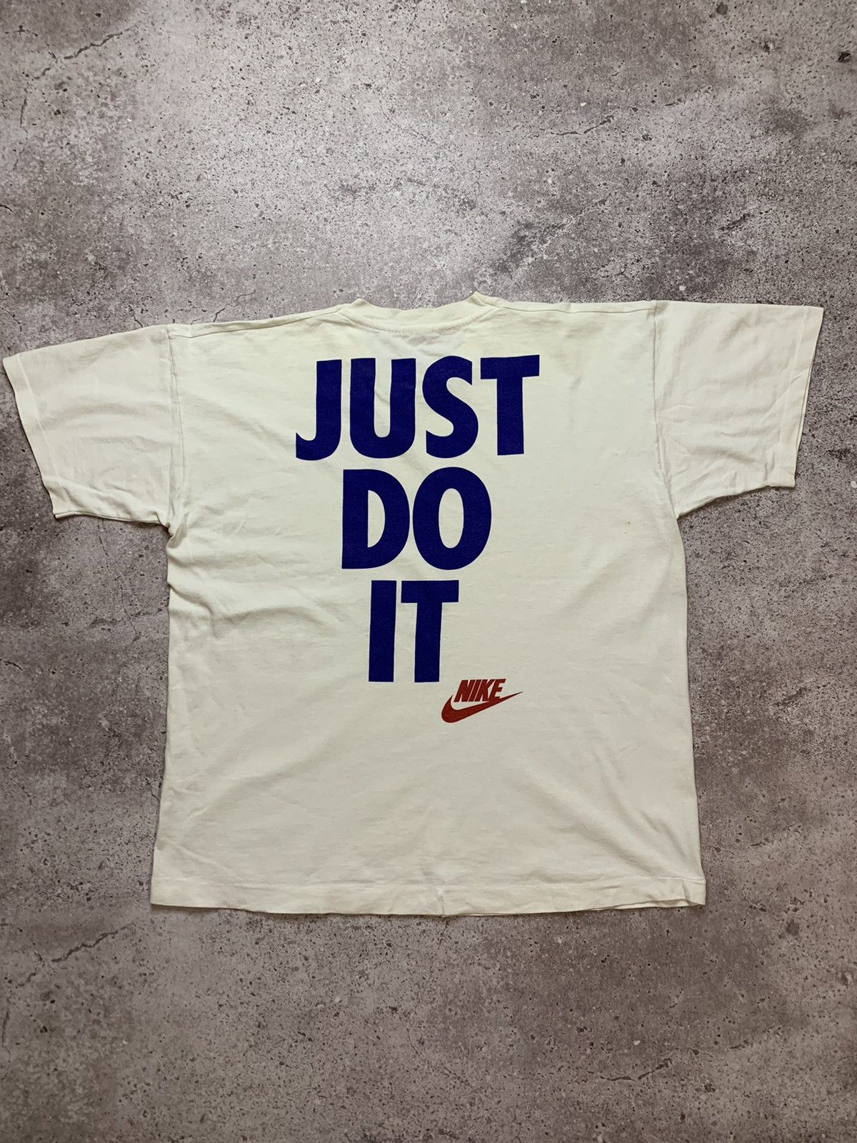 Nike × Vintage Vintage Nike Just Do It Tee Size US XL / EU 56 / 4 - 1 Thumbnail