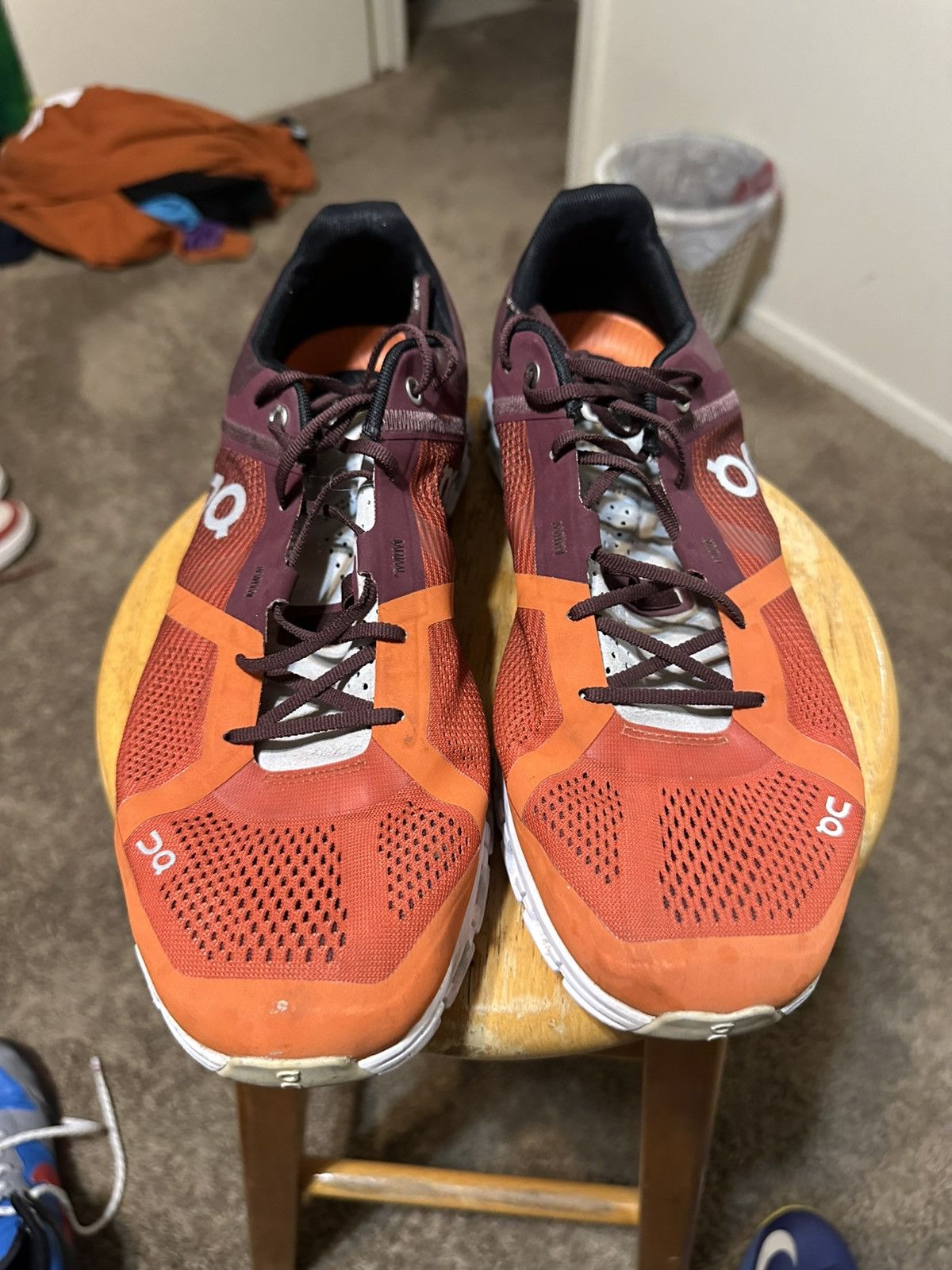 Nike On Running Orange and Black Athletic Shoes with size 11.5 Size US 11.5 / EU 44-45 - 3 Thumbnail