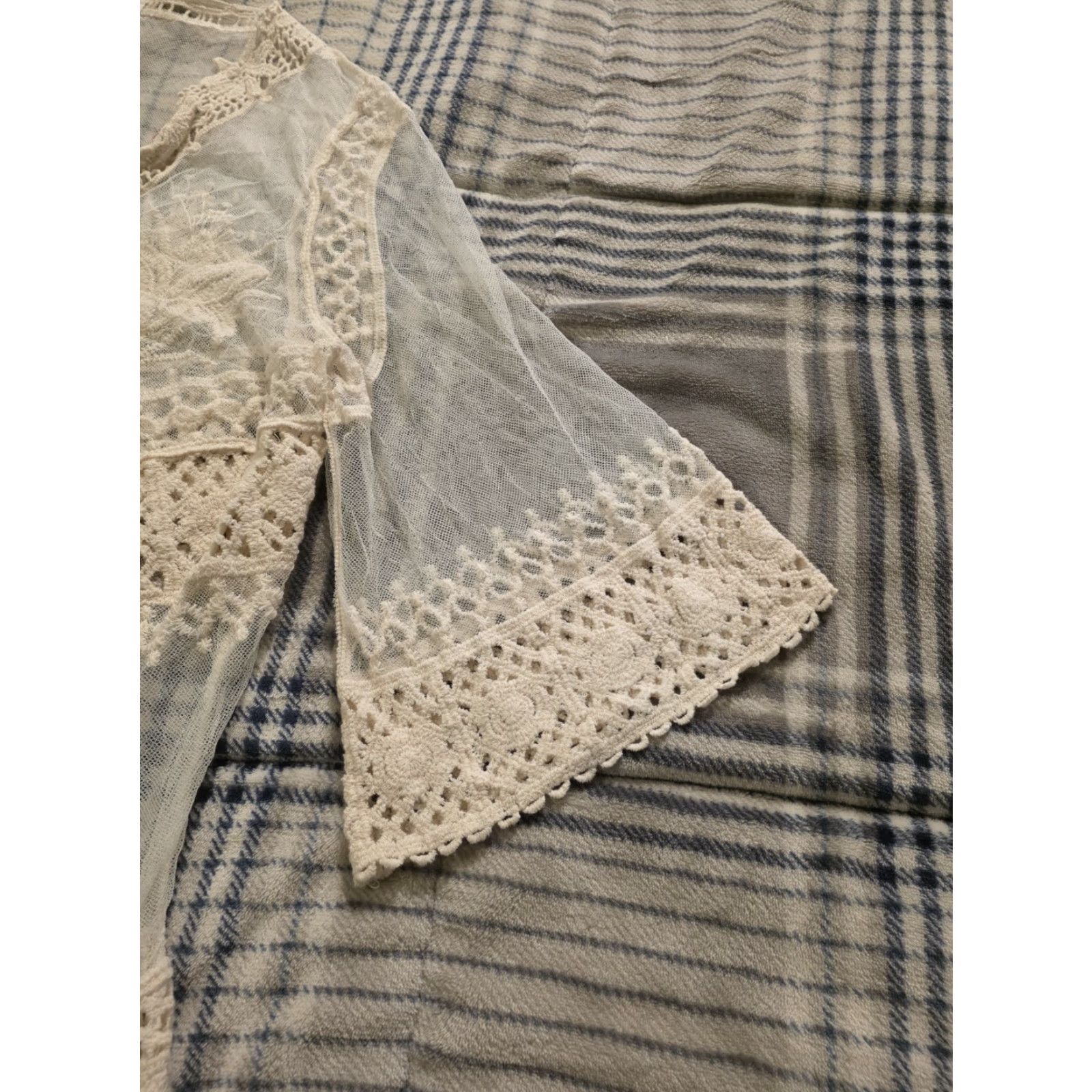 Vintage Everleigh Sheer Lace Kimono Duster Tie Front Ivory Women's Large Boho Hippie Size L / US 10 / IT 46 - 7 Thumbnail