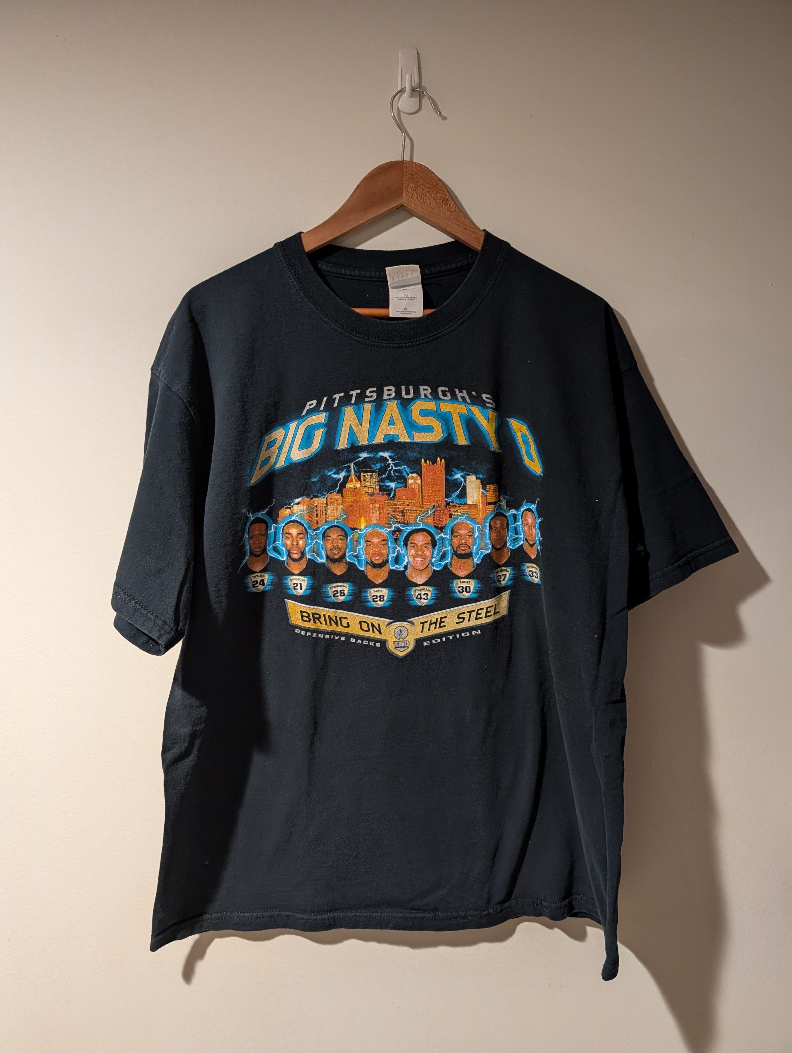 NFL Vintage Pittsburgh Steelers Big Nasty D NFL Football T-Shirt Size US XXL / EU 58 / 5 - 1 Thumbnail