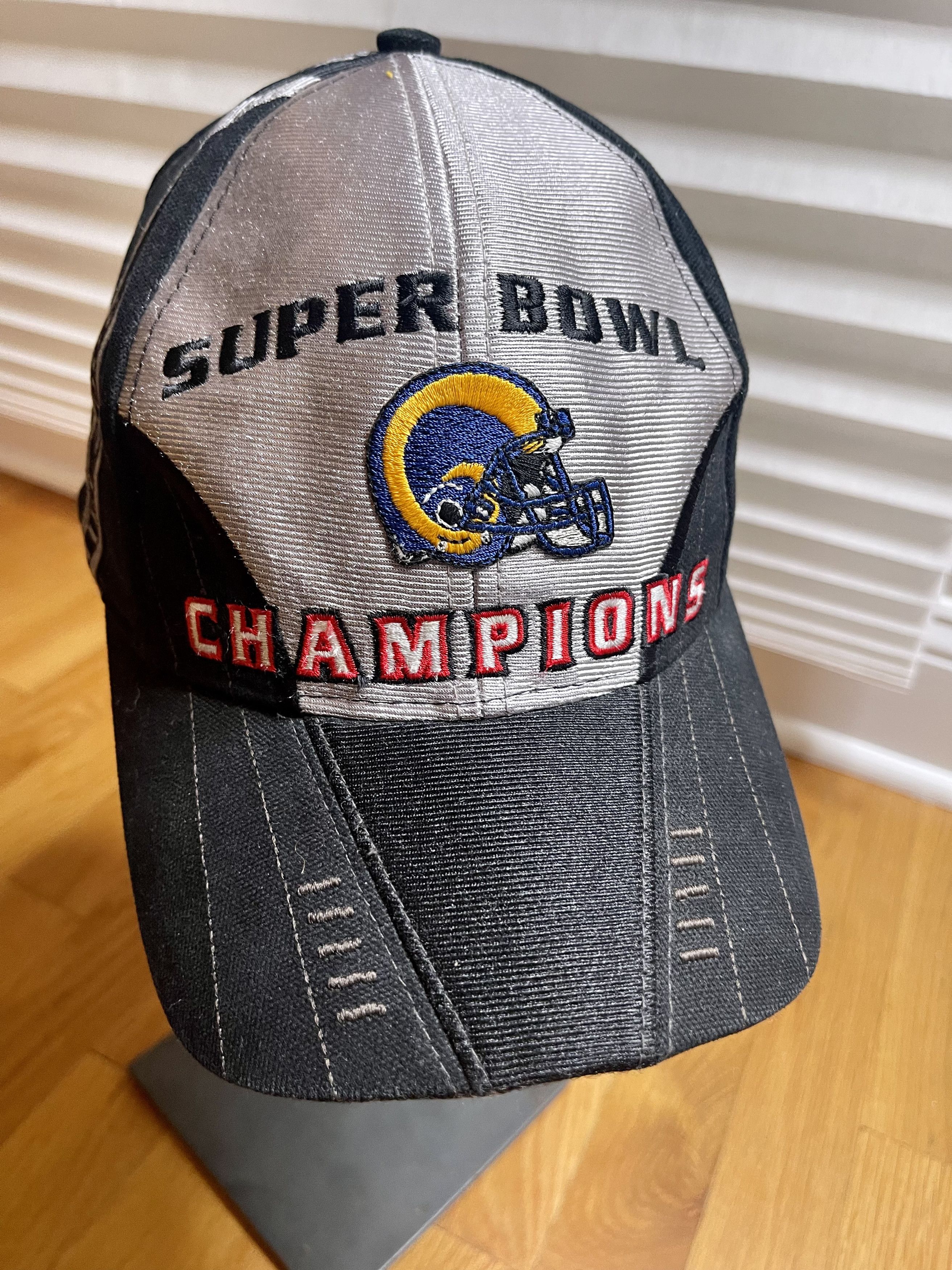 NFL × Puma × Vintage 2000 St Louis Rams Super Bowl Champions Vintage Hat Size ONE SIZE - 2 Thumbnail
