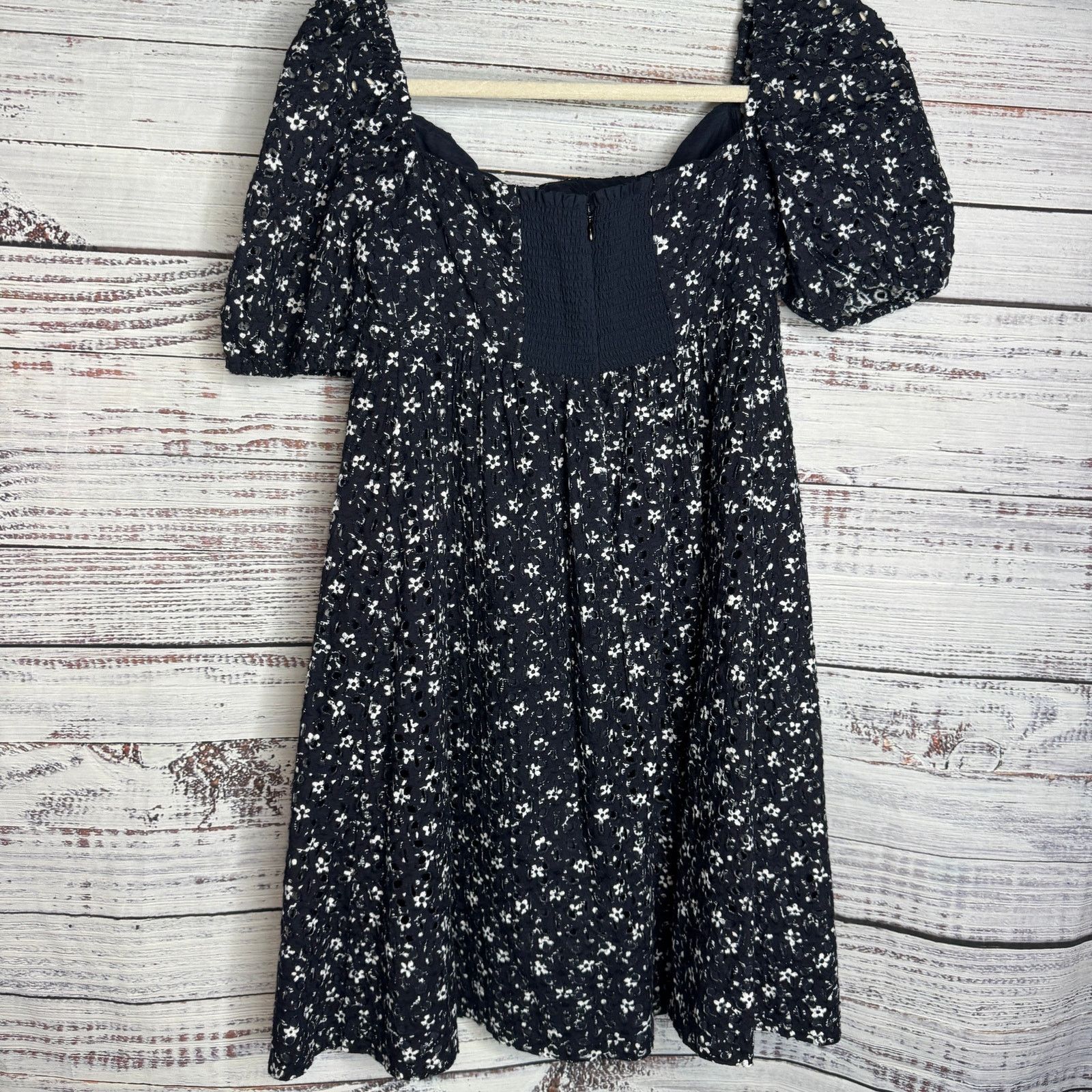 Anthropologie Anthropologie Maeve Lillianne Embroidered‎ Eyelet Floral Dre Size XS / US 0-2 / IT 36-38 - 4 Thumbnail