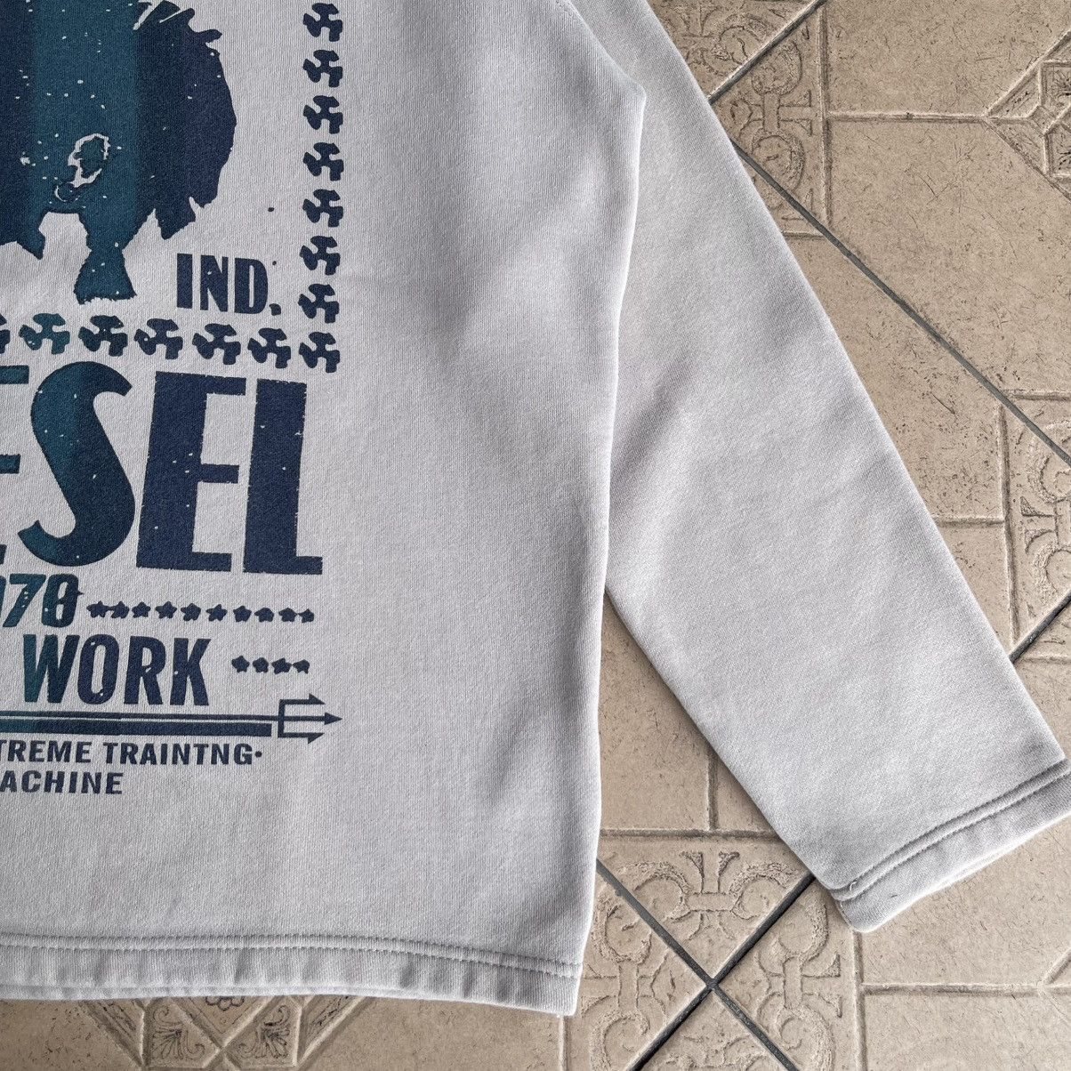 Diesel × Vintage Diesel Sweatshirt Size M to L Size US L / EU 52-54 / 3 - 4 Thumbnail