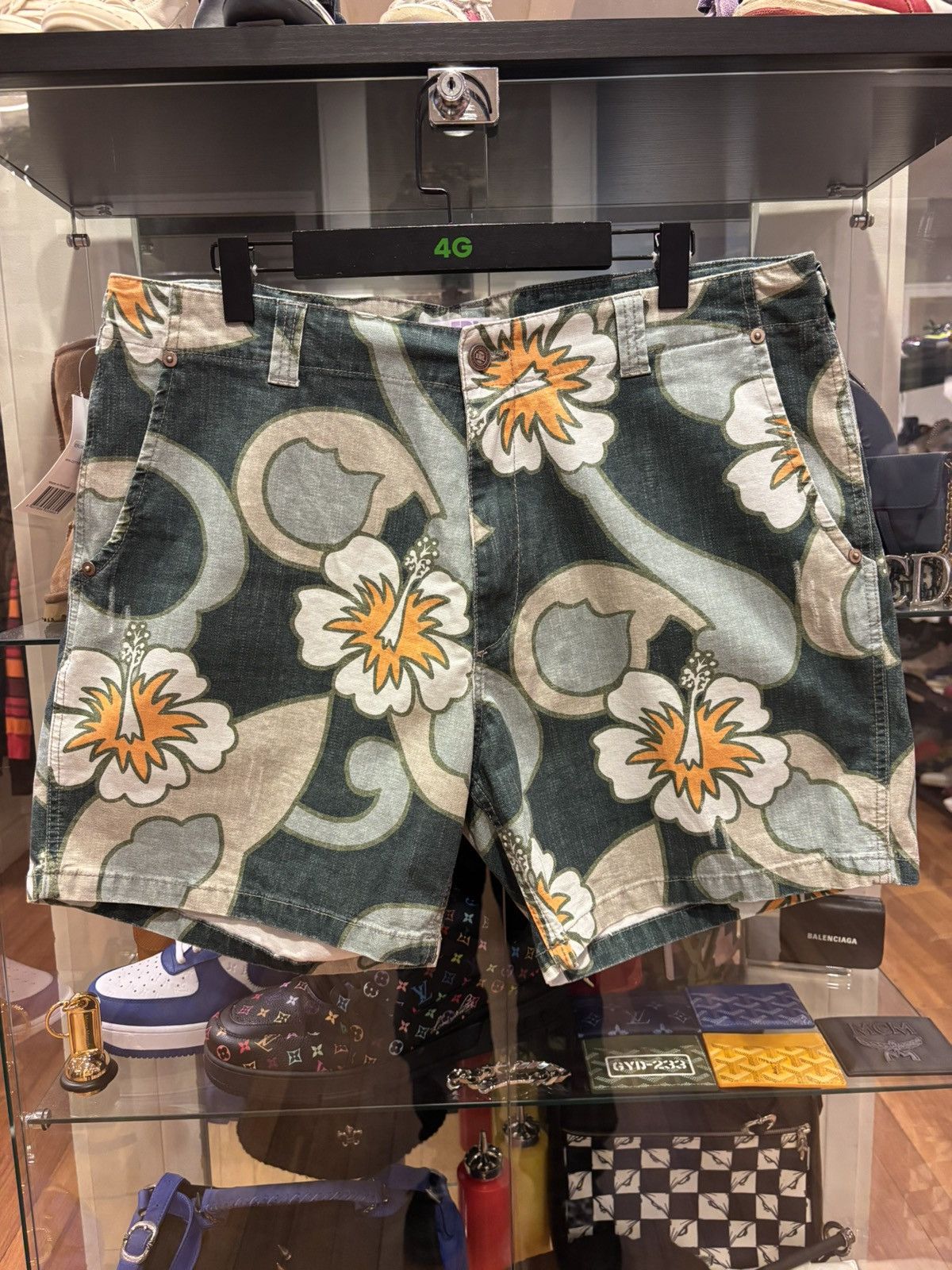 ERL ERL Floral Canvas Shorts Size US 36 / EU 52 - 1 Thumbnail