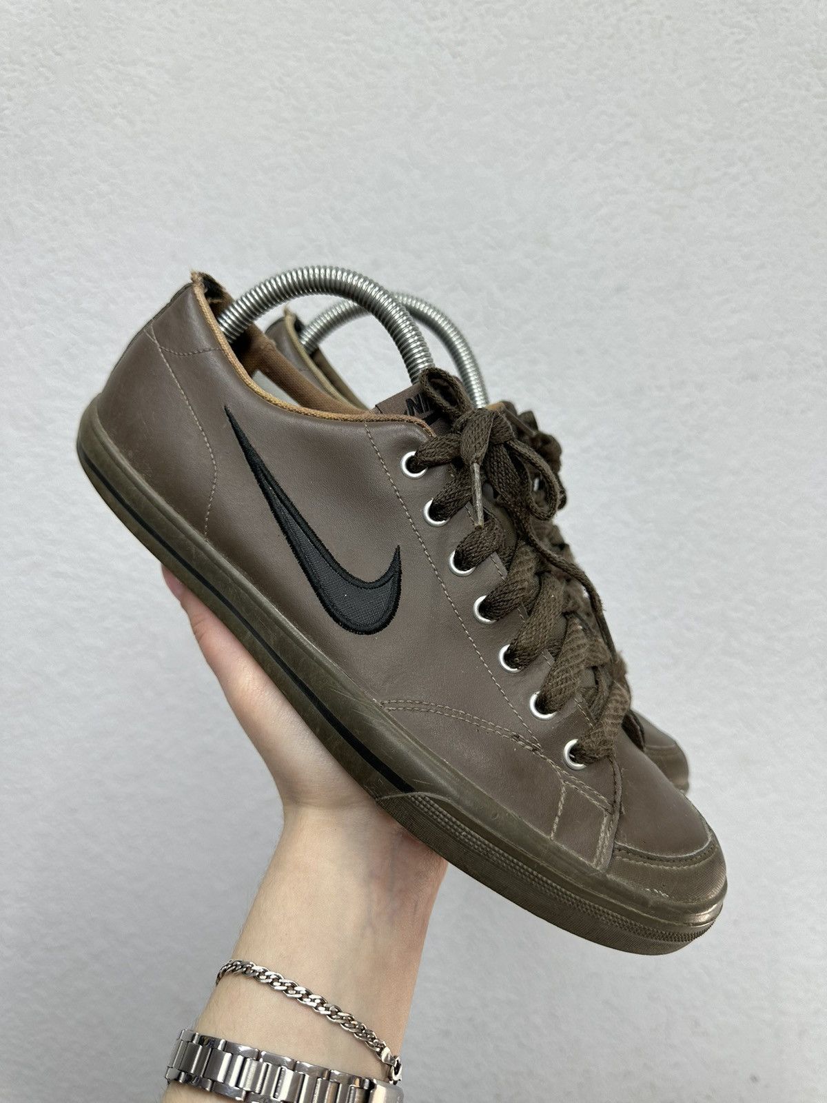 Nike Vintage Avantgarde Nike Carpi Avantgarde Y2k Japanese 90s Size US 8 / EU 41 - 2 Thumbnail