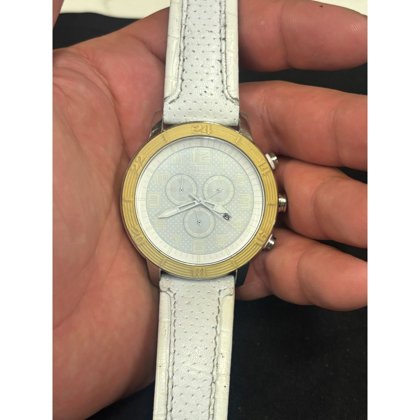 Citizen Citizen Eco-Drive White Mens Watch! It Works! Size ONE SIZE - 2 Thumbnail