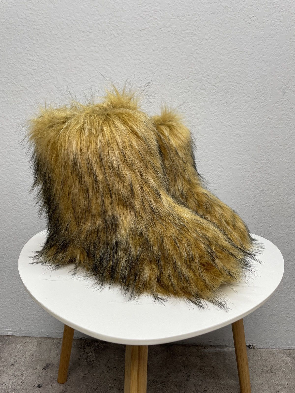 If Six Was Nine Vintage Y2K Balenciaga Style Fur Faux Leather Biker Boots Size US 9 / EU 42 - 2 Thumbnail