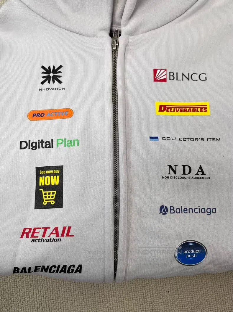 Balenciaga Balenciaga Letter All-Over Printed Casual Hooded Sweatshir Size US M / EU 48-50 / 2 - 3 Thumbnail