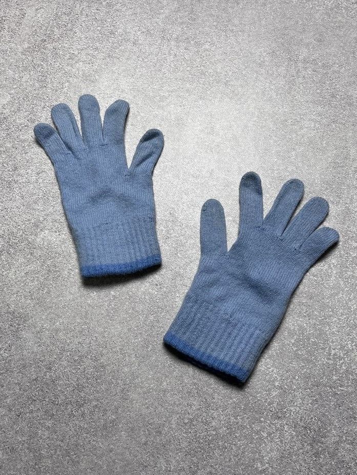 Burberry Vintage Burberry Knit Gloves Rare Size ONE SIZE - 1 Thumbnail