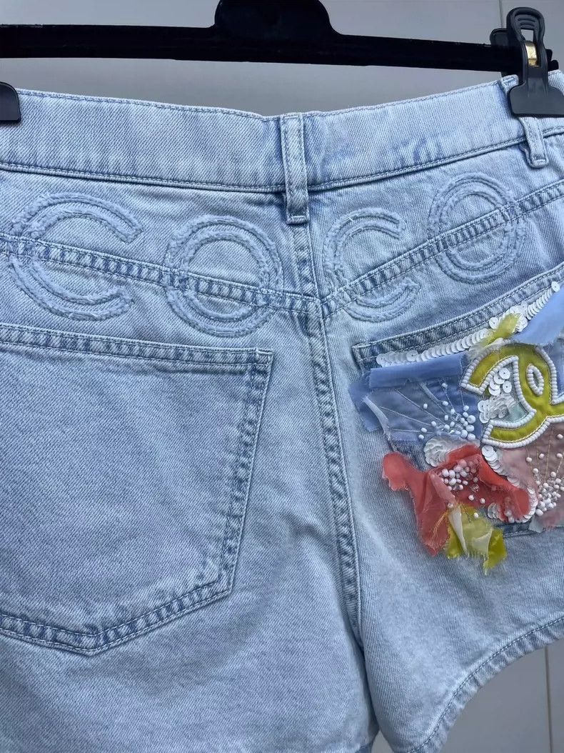 Chanel 21C light blue beaded pocket denim shorts 2504-Nexta