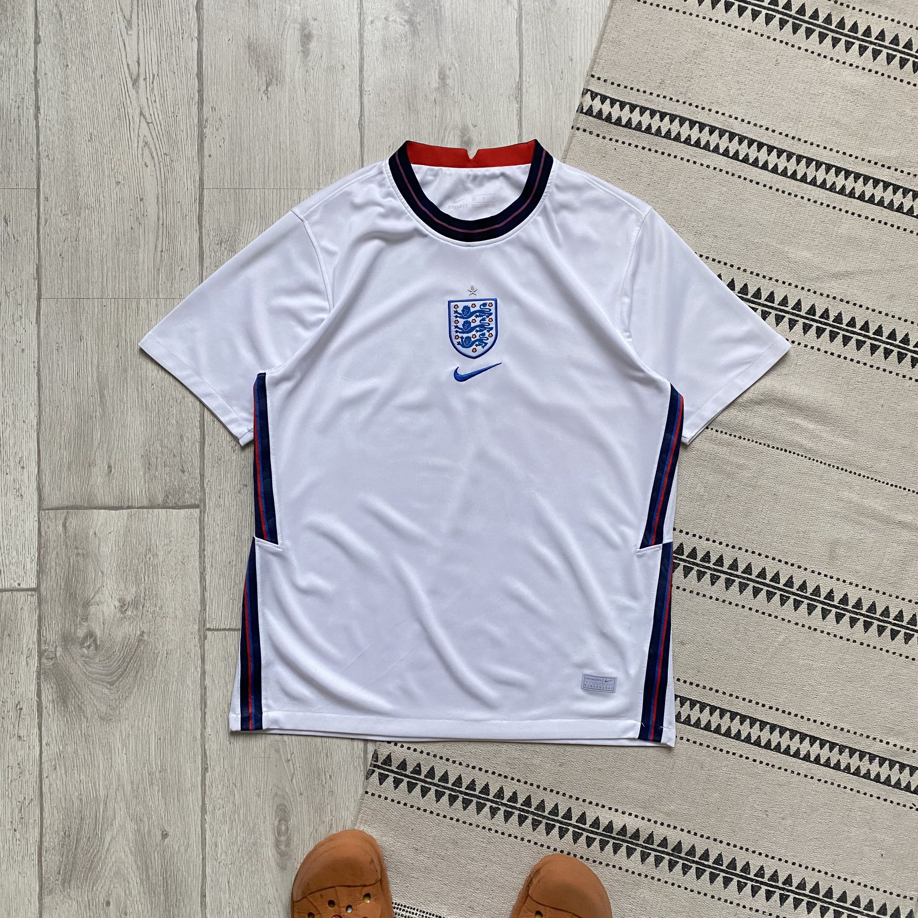 Nike ⚽️ Blockore Nike England Soccer jersey center logo Drill Size US M / EU 48-50 / 2 - 1 Thumbnail