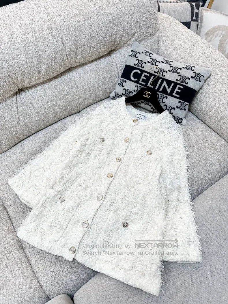 Chanel Chanel 21S beige white tassel beaded knitted cardigan jack Size XXS / US 00 / IT 34 - 2 Thumbnail