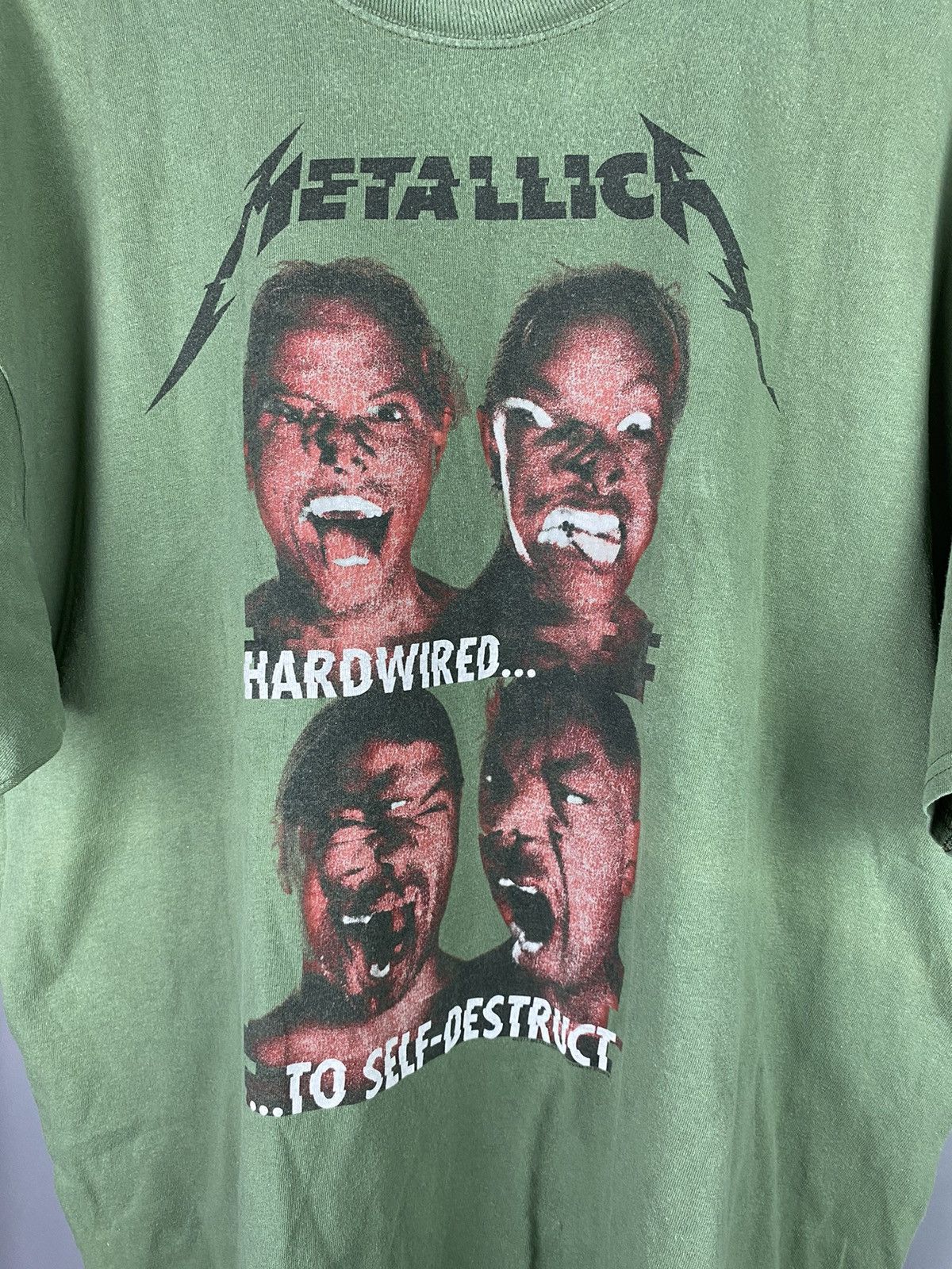 Metallica × Vintage Metallica “Hardwired to Self-Destruct” Graphic T-Shirt Size US XL / EU 56 / 4 - 2 Thumbnail