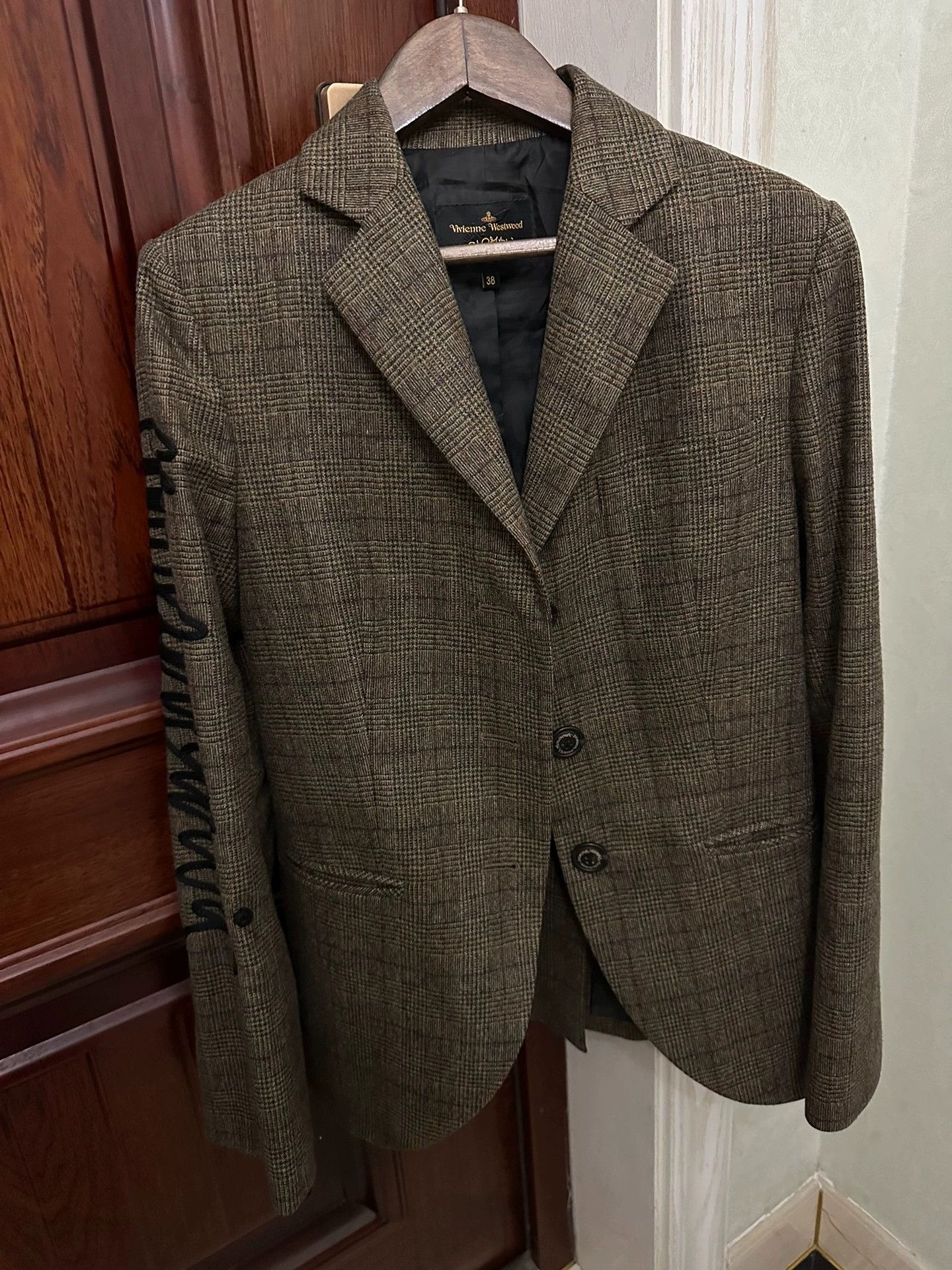 Vivienne Westwood Vivienne Westwood blazer wmn casual modern 9/10 auth Size XS / US 0-2 / IT 36-38 - 2 Thumbnail