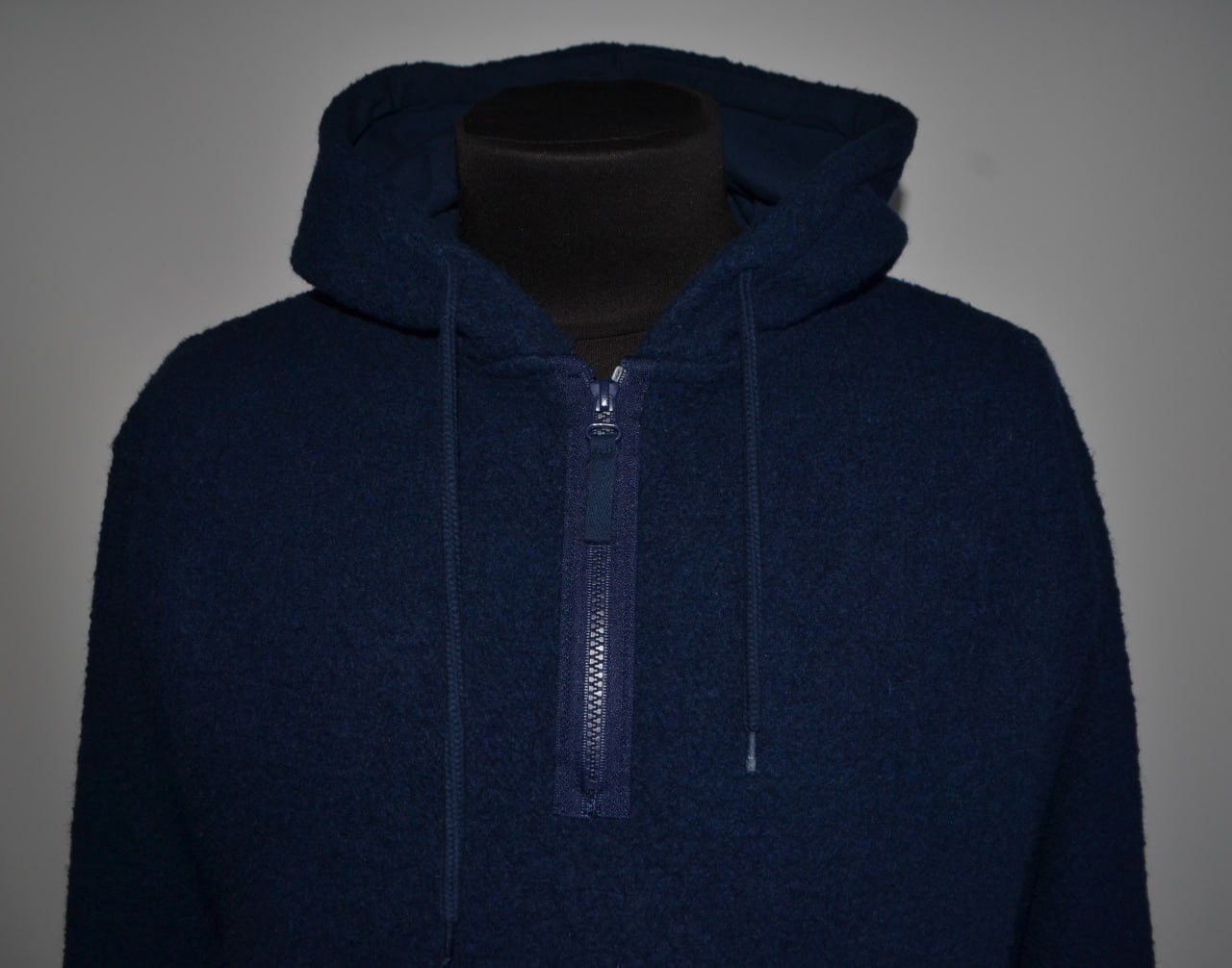 Universal Works Rare Universal Works Hoodie Teddy Blue size L Size US L / EU 52-54 / 3 - 2 Thumbnail