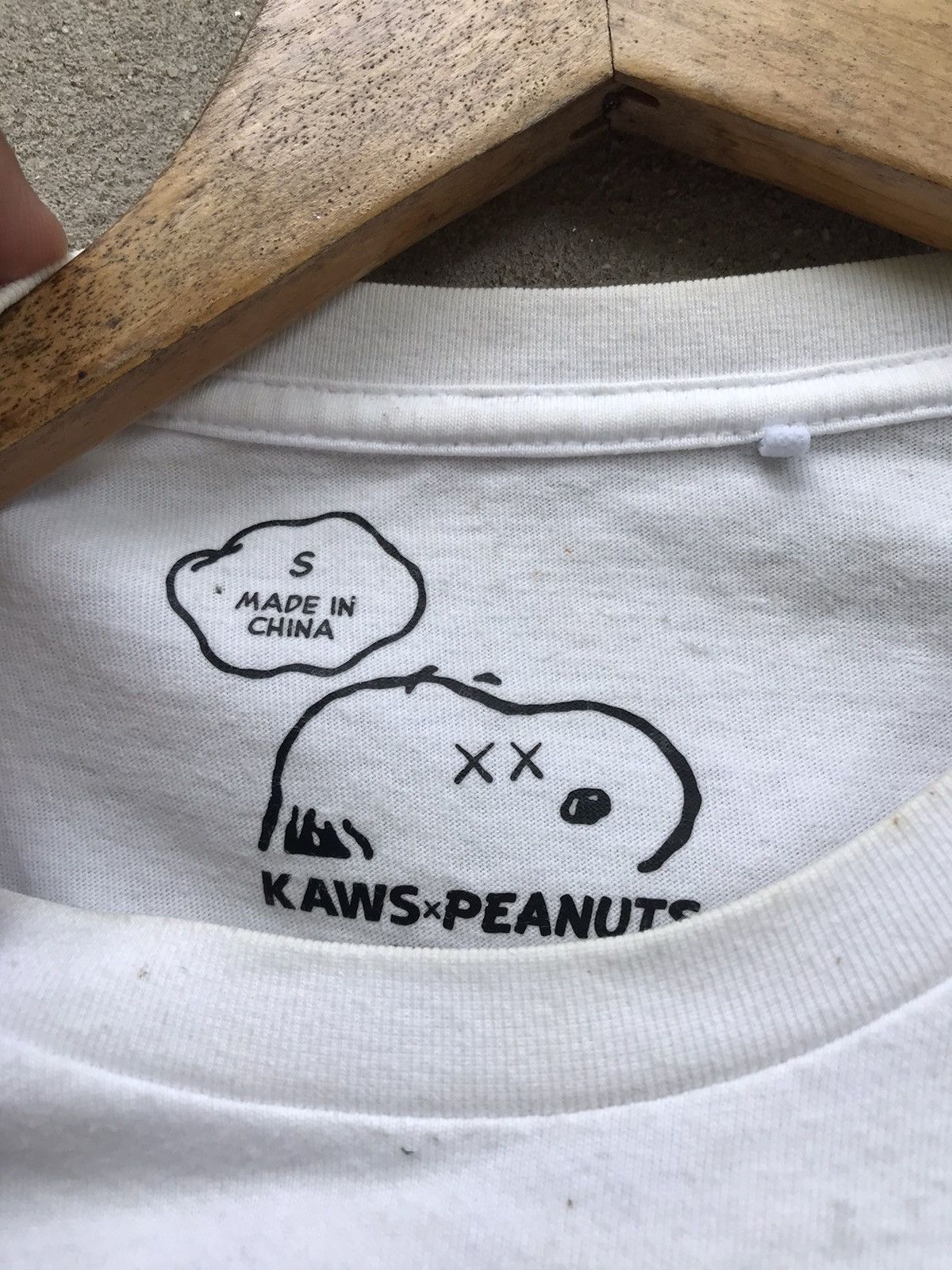 Kaws × Peanuts × Uniqlo KAWS X PEANUTS UNIQLO TEES Size US S / EU 44-46 / 1 - 7 Thumbnail