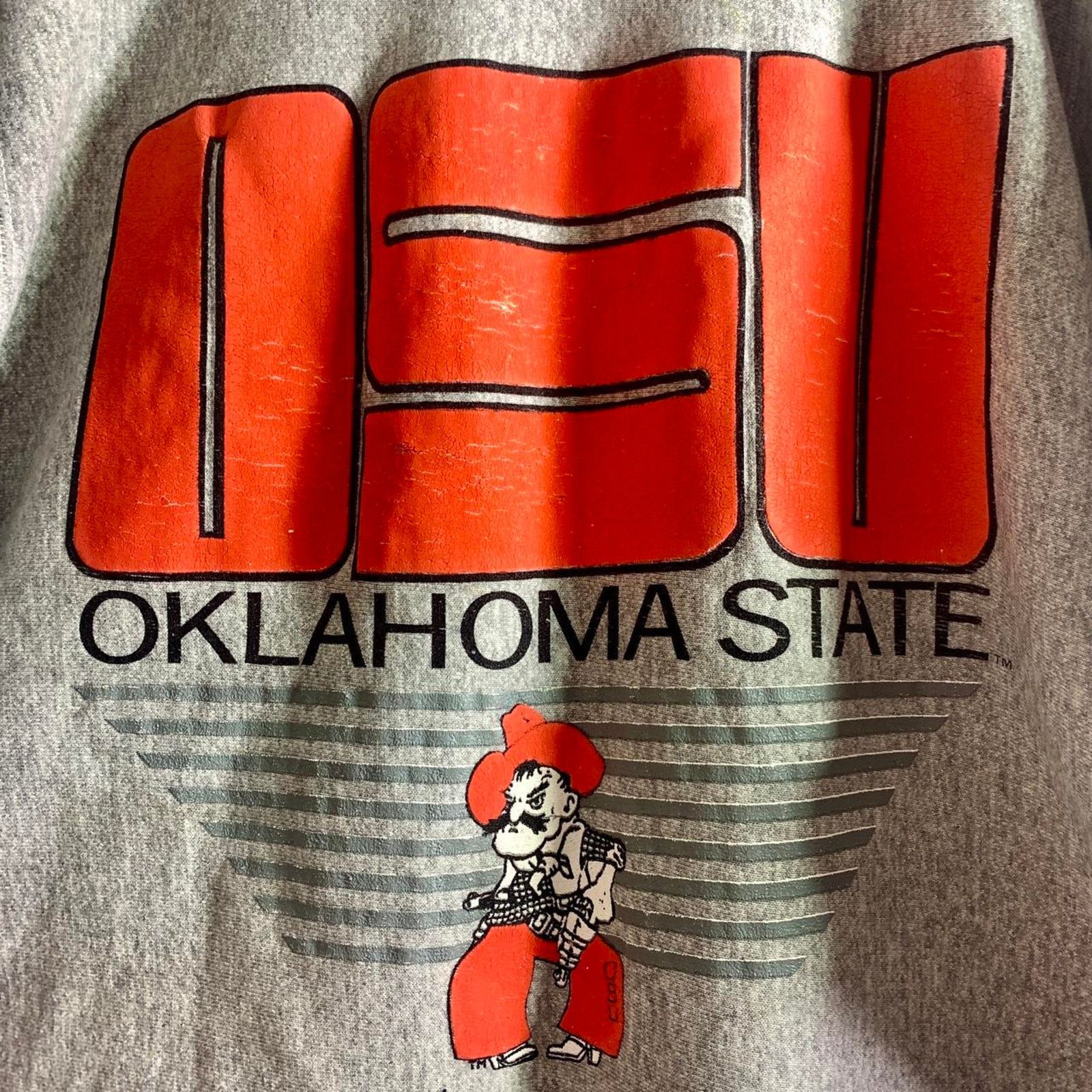 Hanes vintage 80s NCAA OKLAHOMA STATE UNIVERSITY pullover crewneck Size US XL / EU 56 / 4 - 1 Thumbnail