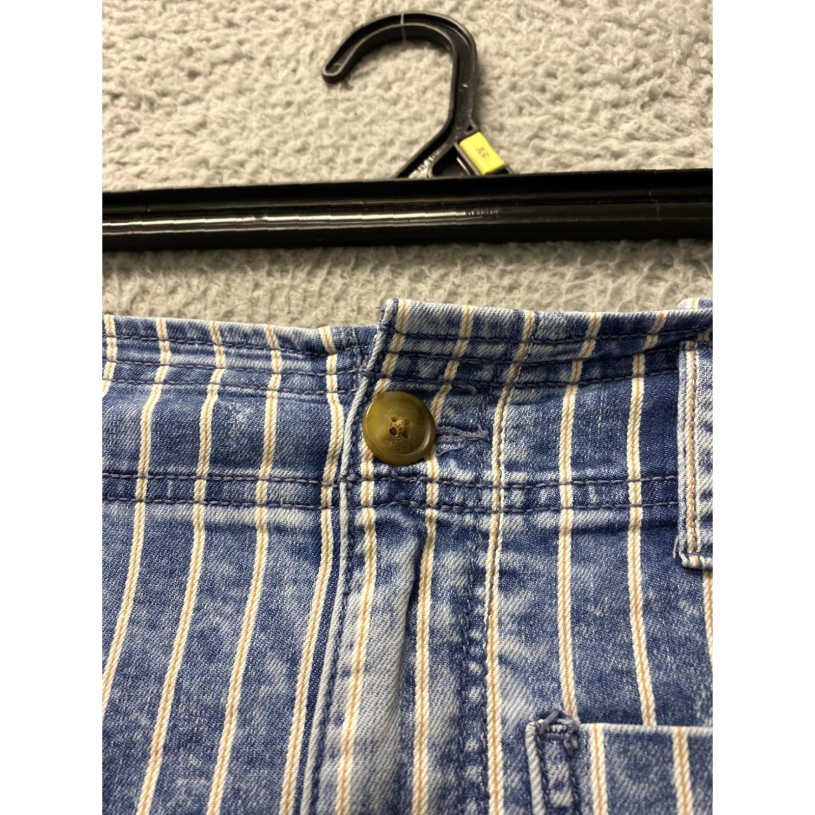 American Eagle Outfitters American Eagle Jean Shorts Womens 4 Midi High Rise Stripe Short 48-58 Size 27" / US 4 / IT 40 - 2 Thumbnail