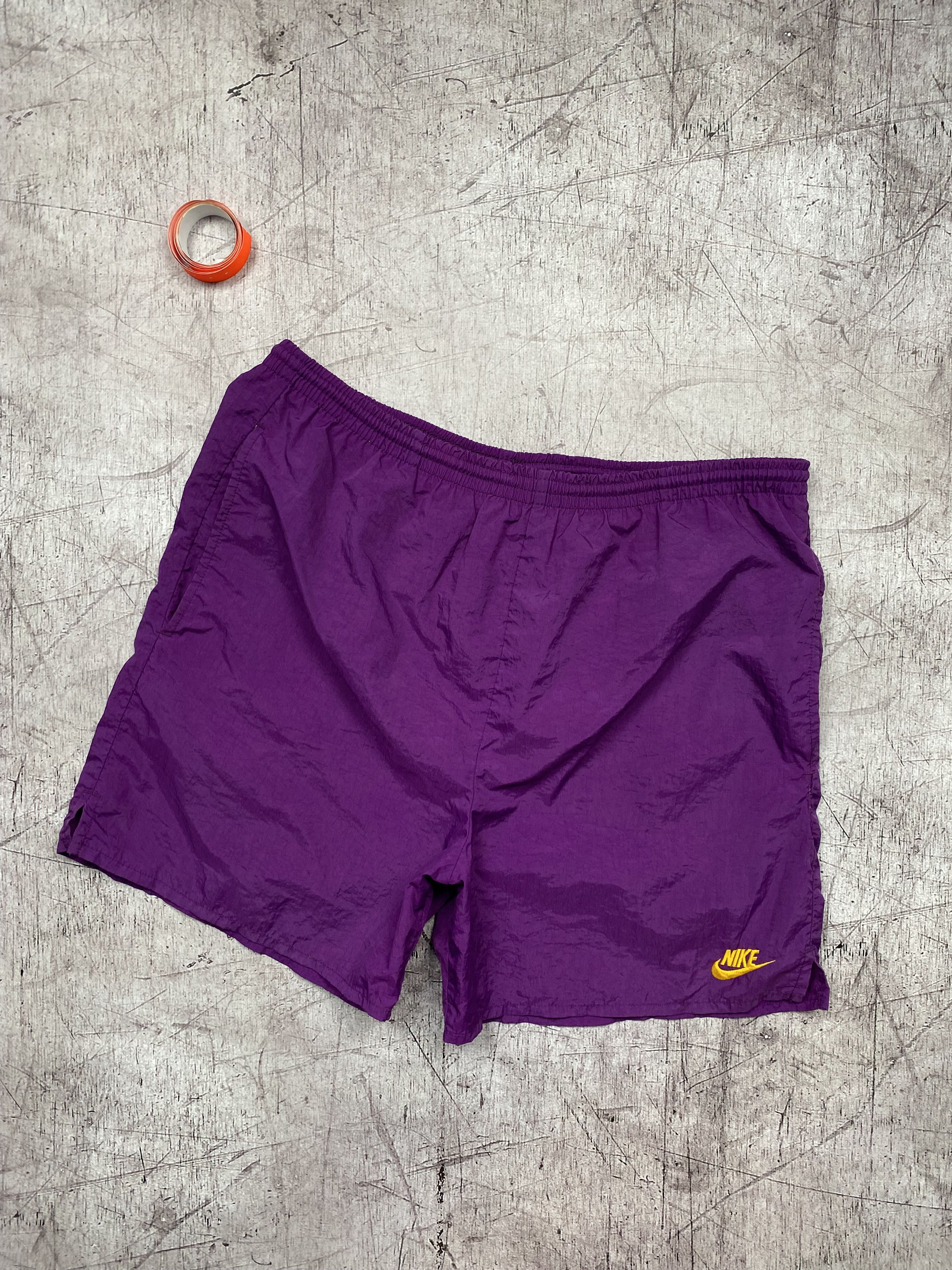 Nike × Vintage Nike 90s vintage nylon shorts Size US 30 / EU 46 - 1 Thumbnail