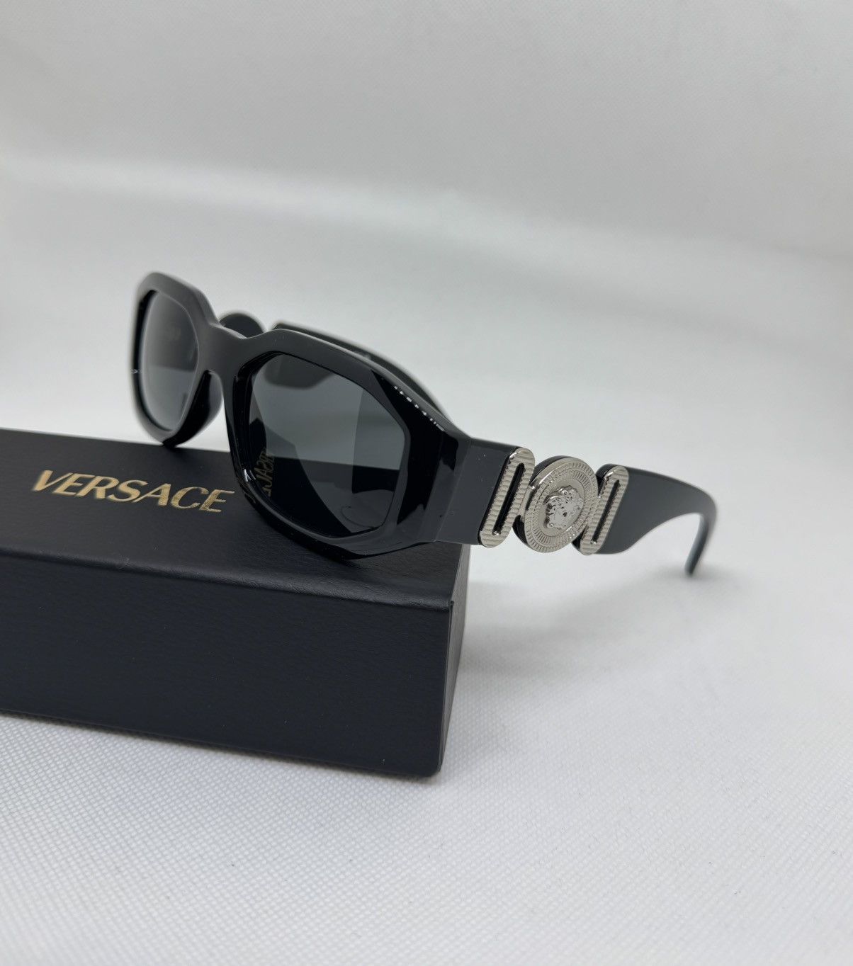 Versace Versace THE CLANS VE 4361 542287 87 Size ONE SIZE - 11 Thumbnail