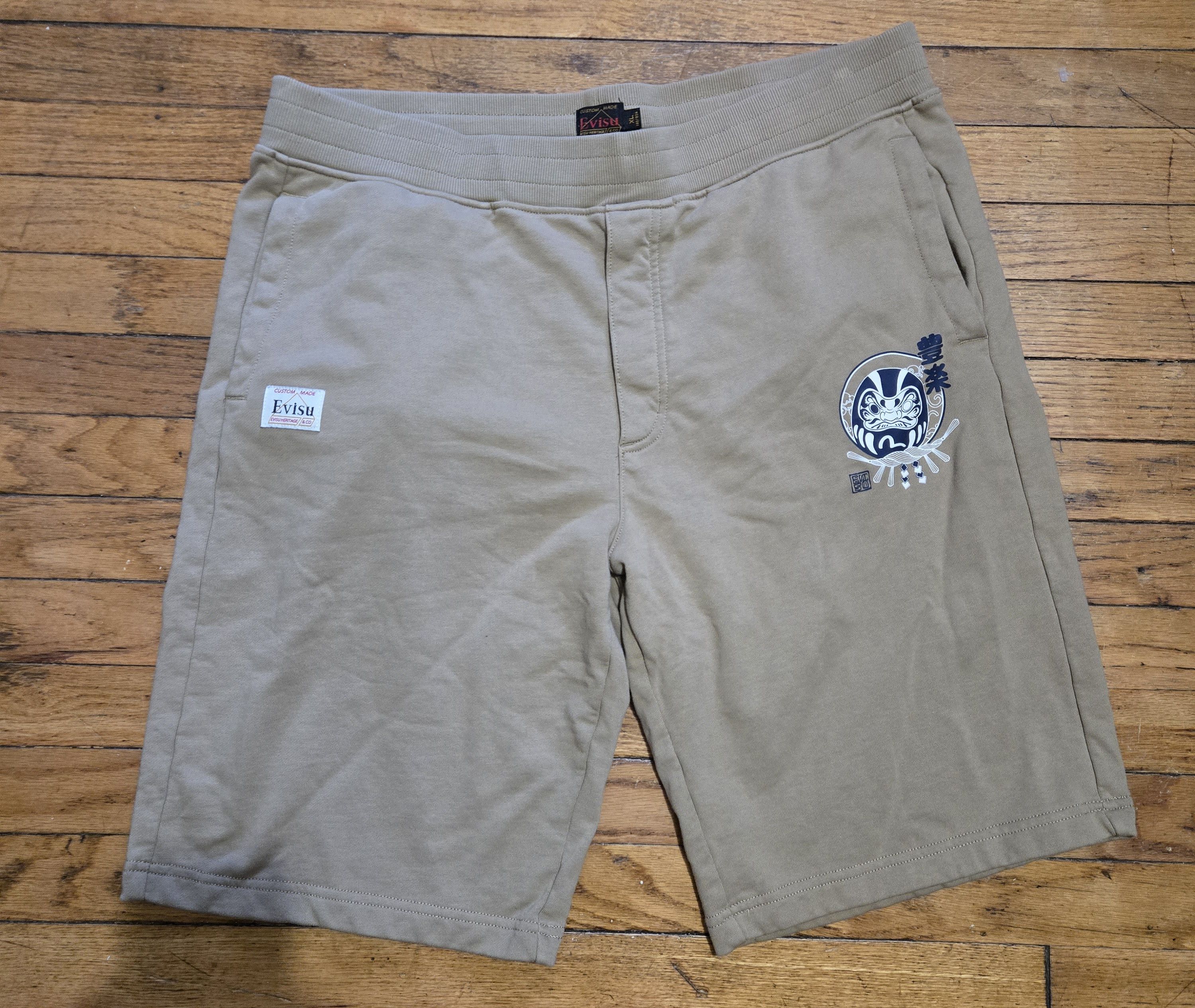 Evisu Evisu XL Playful Godhead Print Oversized Tan Sweatshorts Size US 36 / EU 52 - 1 Thumbnail