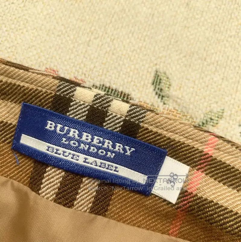 Burberry Burberry Khaki Plaid Wool Skirt for Women. Size 23" - 3 Thumbnail